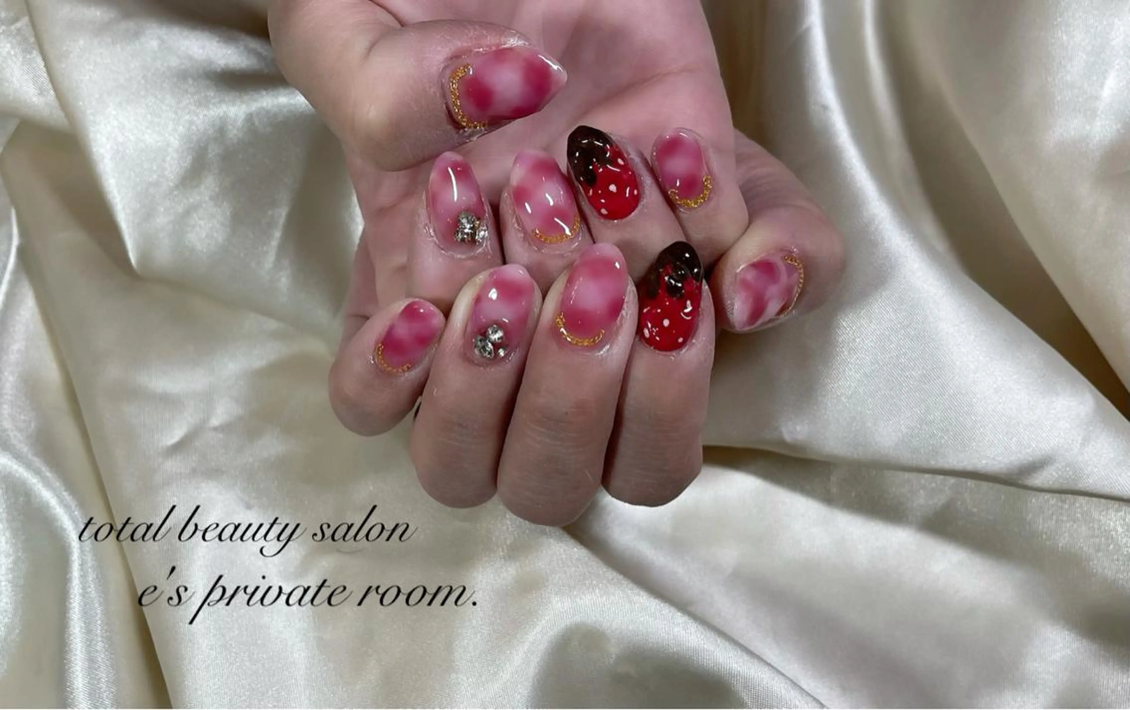 ネイル LAVISH nail salonのネイルデザイン