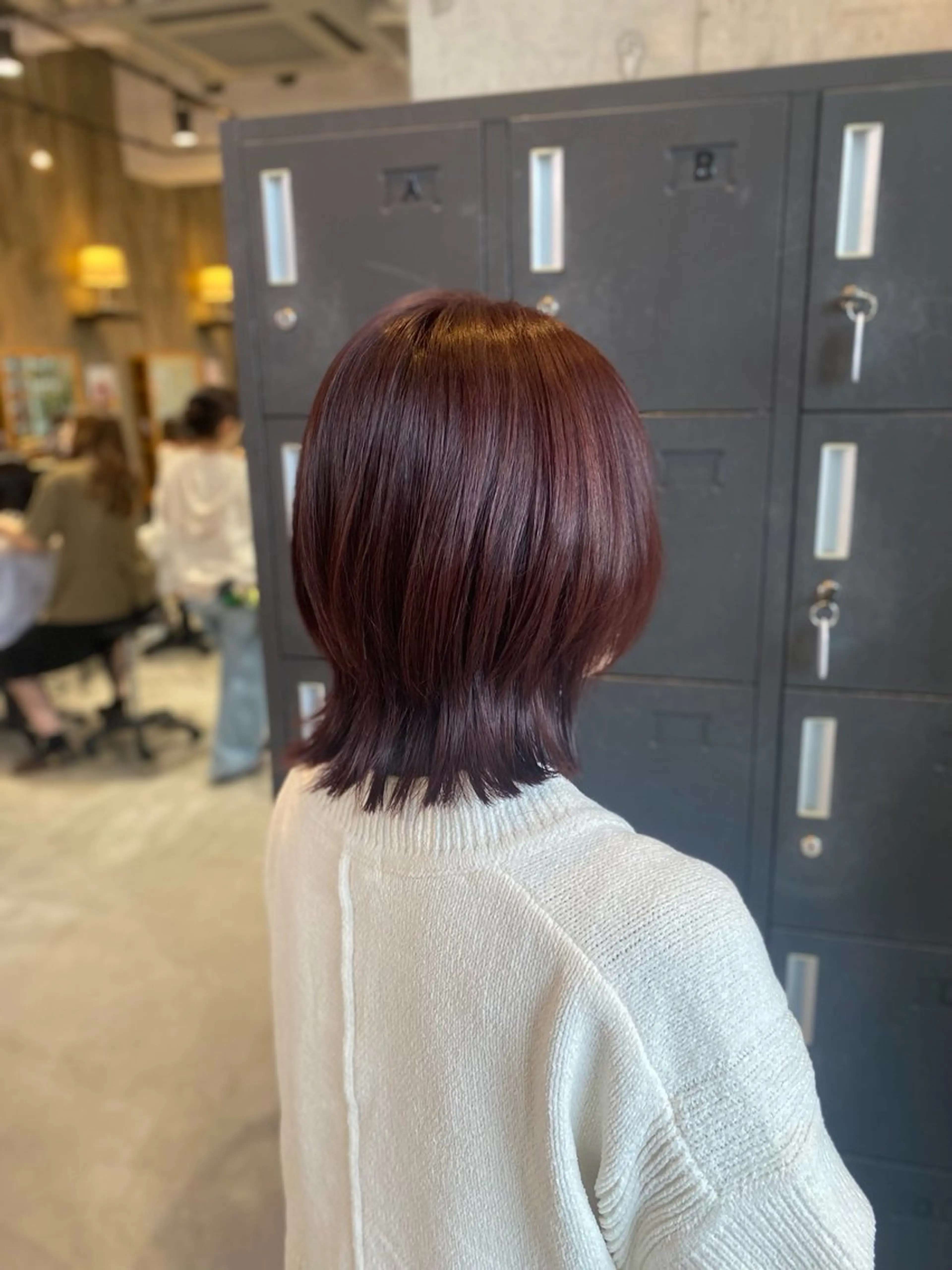 ミディアム カラー ボブレイヤー ブラウンカラー ピンクカラー ピンクブラウン ボブ カット ヘアカラー トリートメント 佐々木 彩乃のヘアスタイル