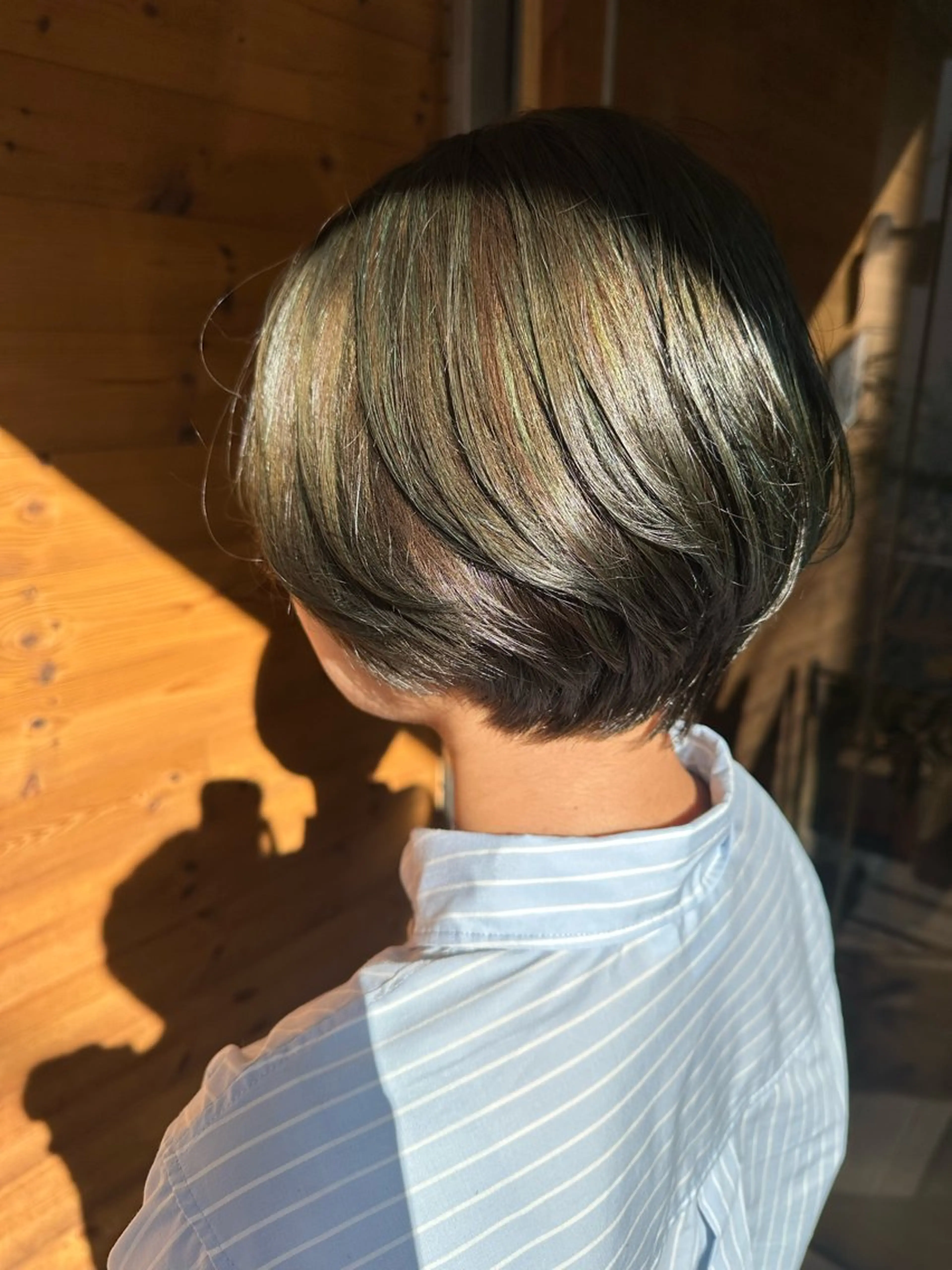 ショート ハイライト 和泉府中美容室 YUMEのヘアスタイル