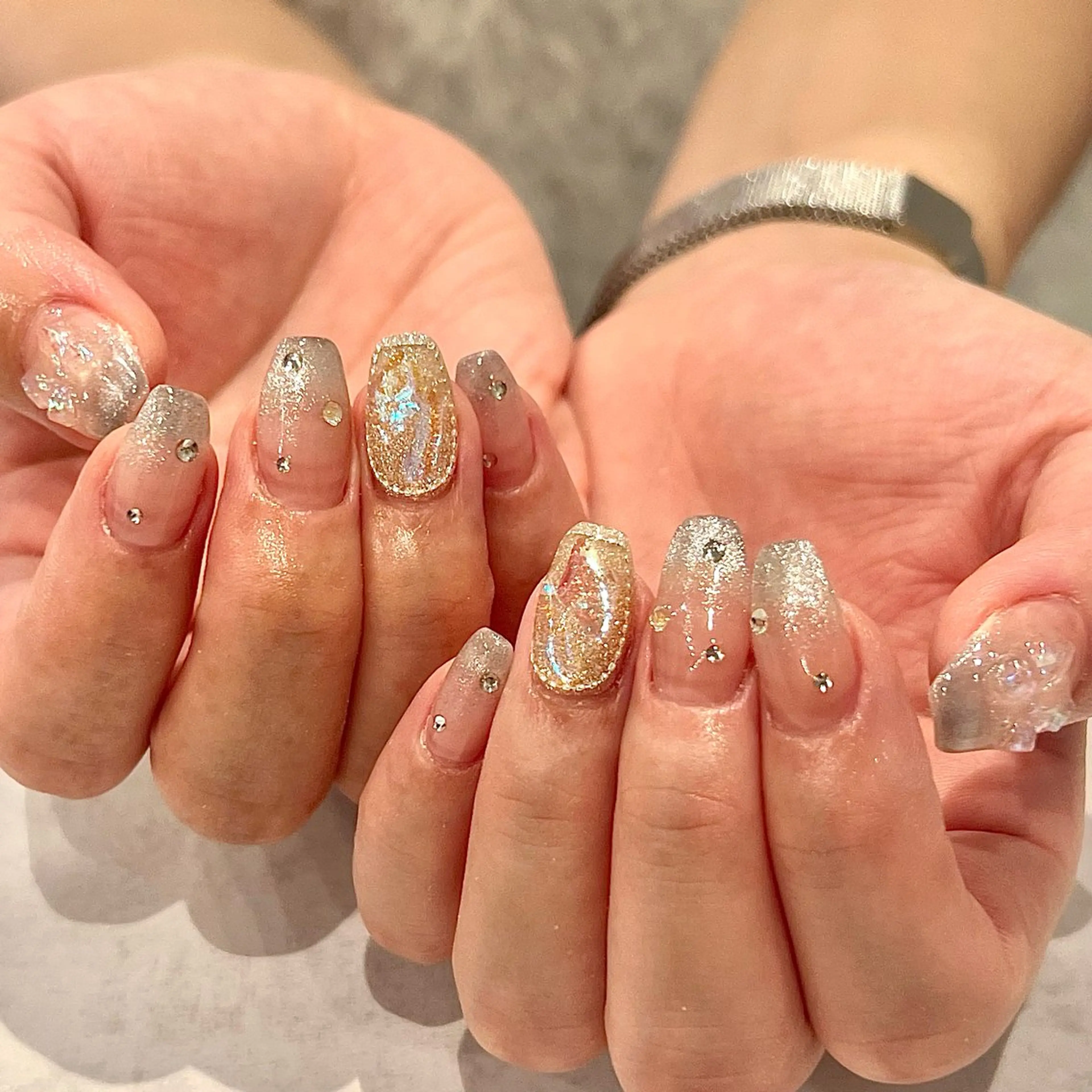 ネイル Cleo中目黒店 Hinahoのネイルデザイン