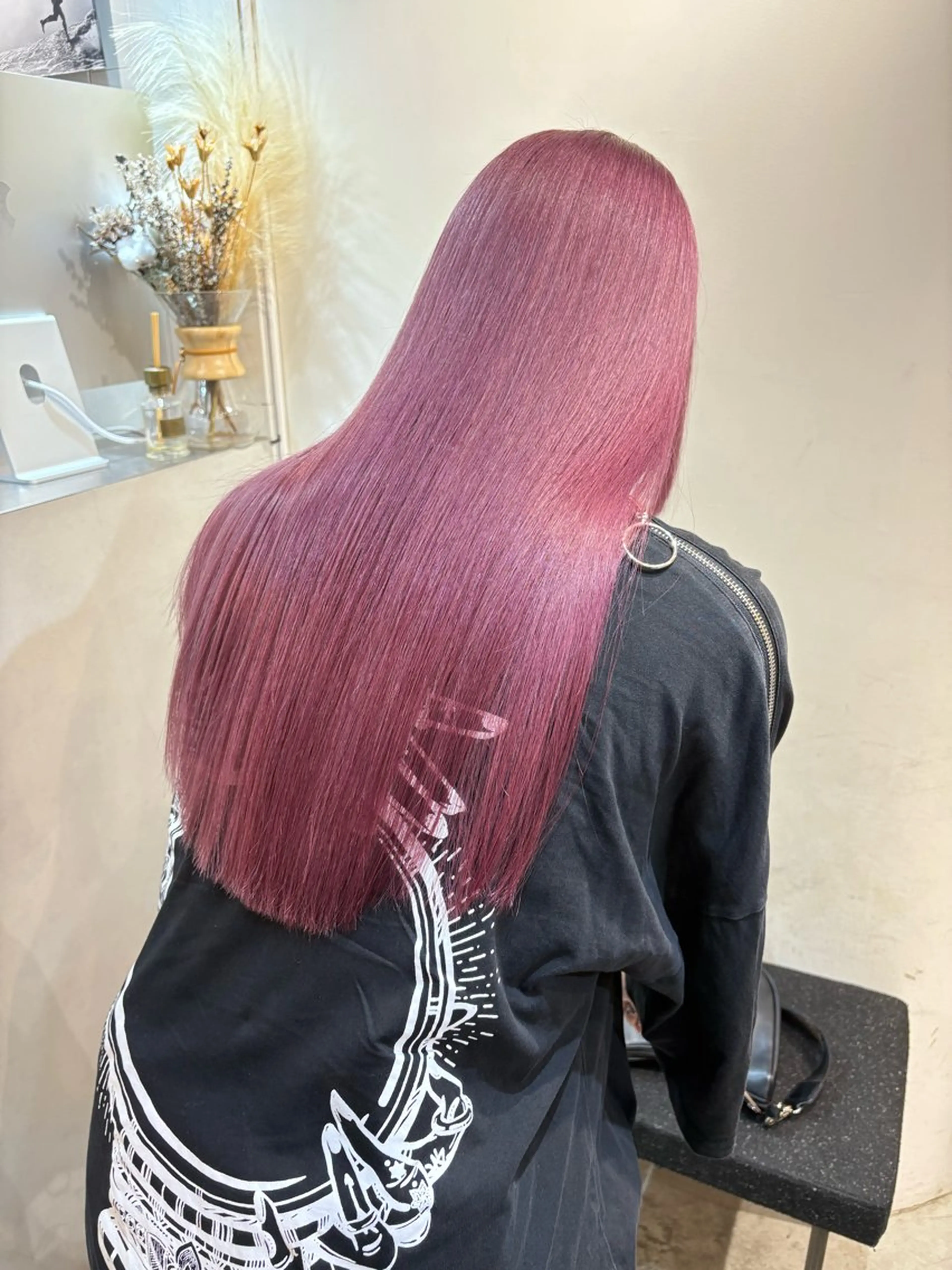 ロング カラー ヘアアレンジ カシス ピンクカラー カット ヘアカラー トリートメント 🧸艶々韓国ヘア 🧁mizunaのヘアスタイル