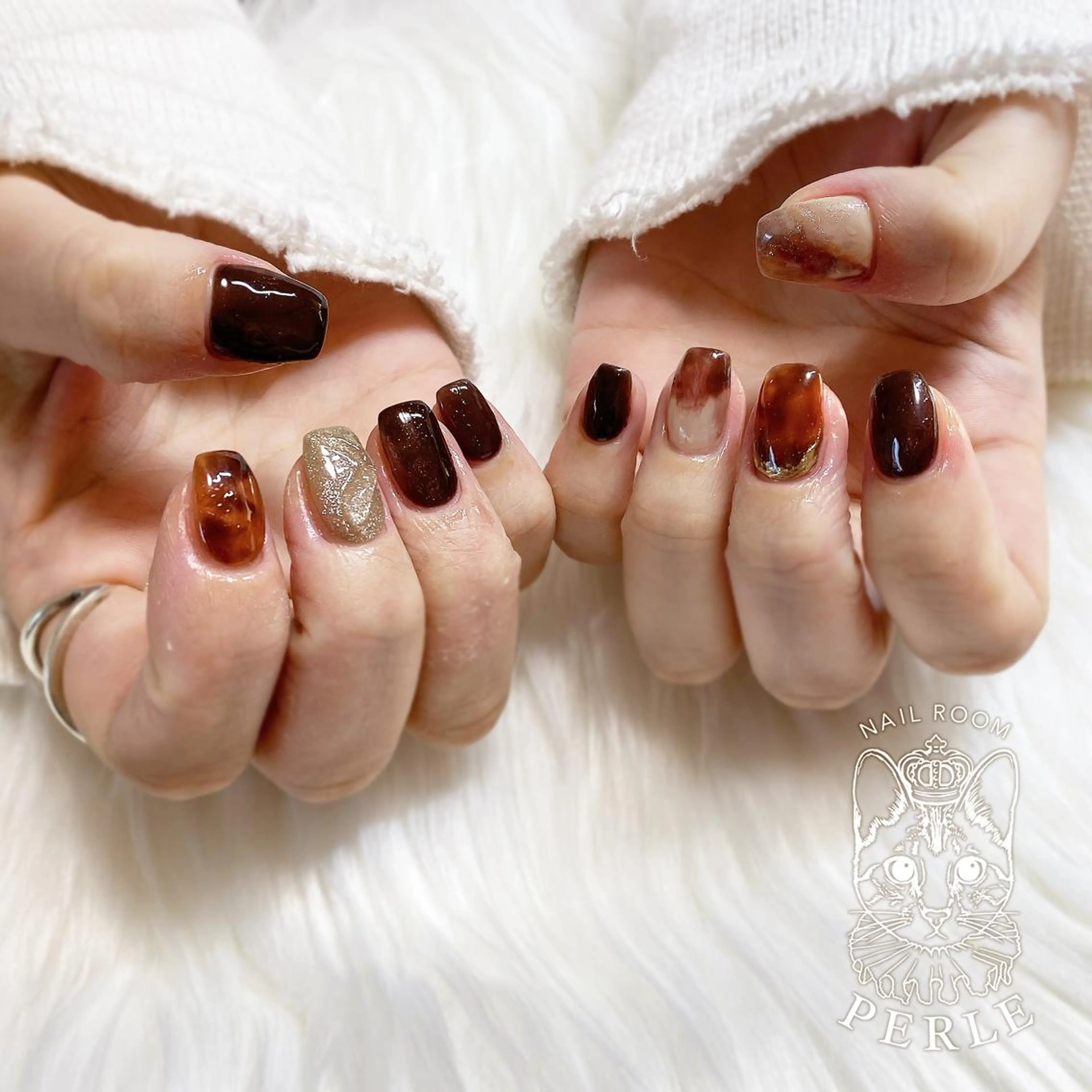 ネイル マグネットネイル ハンドネイル nail room Perleのネイルデザイン