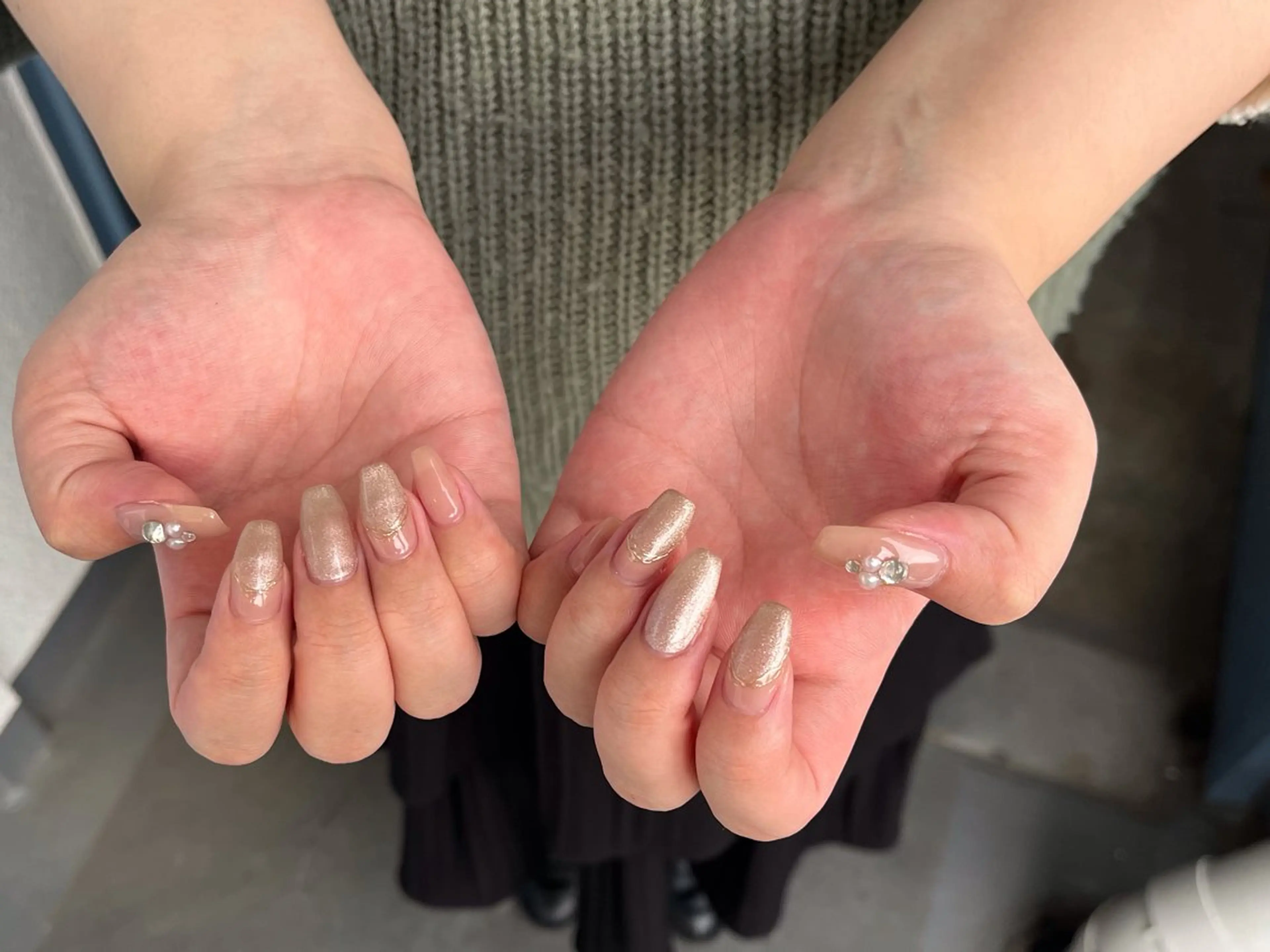 ネイル ジェルネイル 韓国ネイル マグネットネイル メンズネイル パラジェル ハンドネイル kiki nail &brow二子玉川の眉毛・アイブロウイメージ