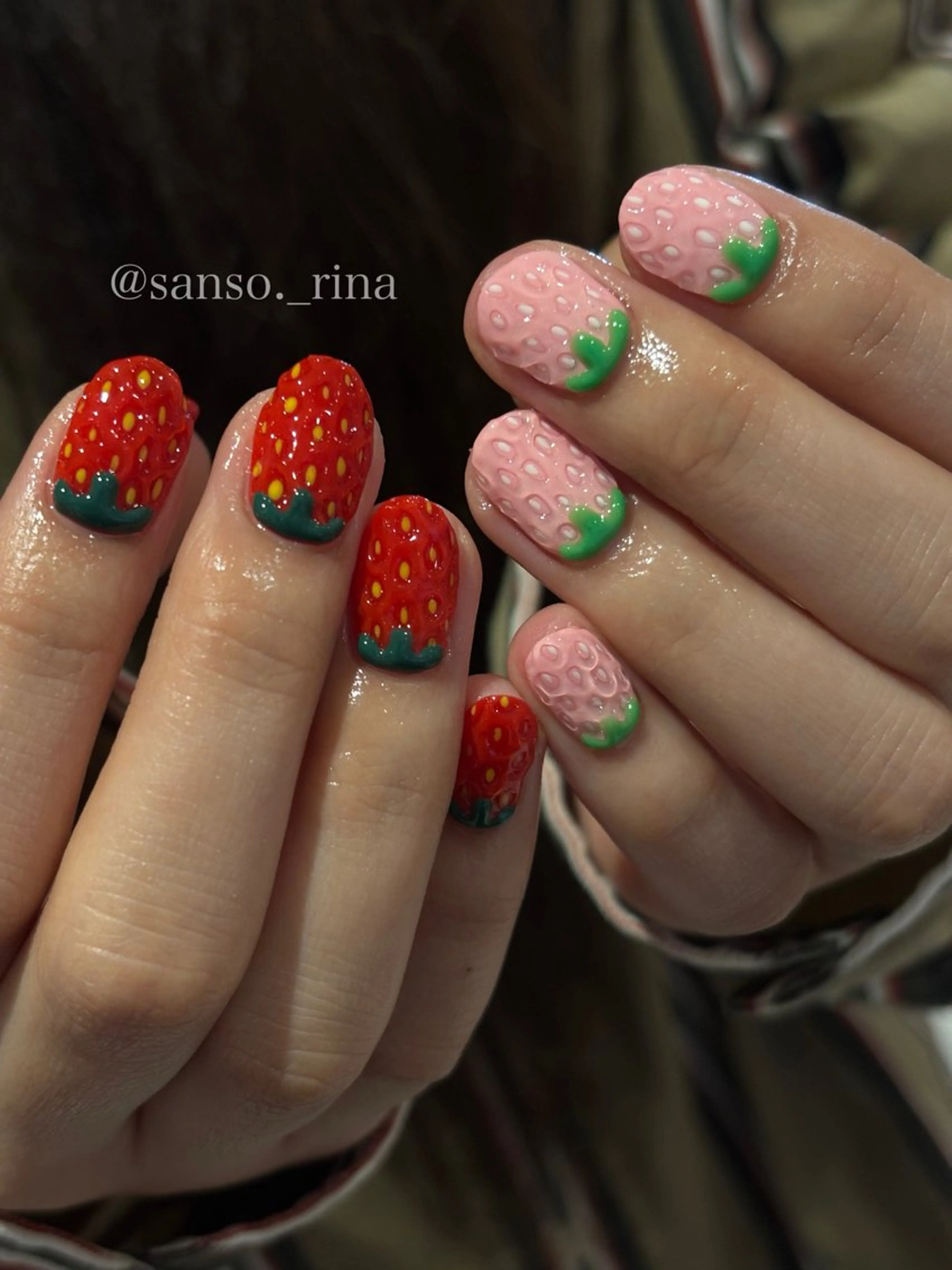 ネイル ハンドネイル フットネイル 早川 里奈のネイルデザイン