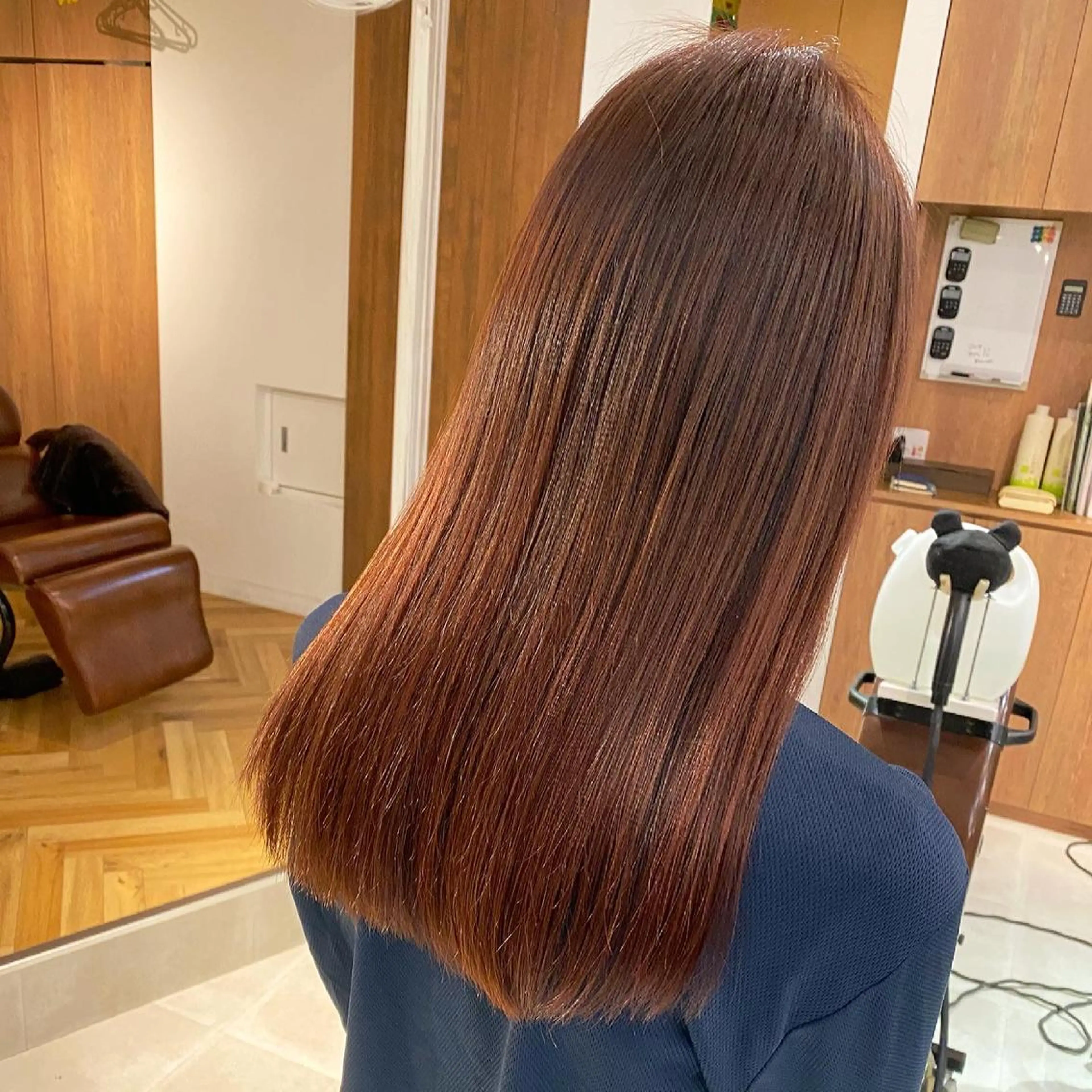 セミロング カラー ブラウンカラー ピンクカラー ピンクブラウン 髪質改善特化 安東駿介のヘアスタイル