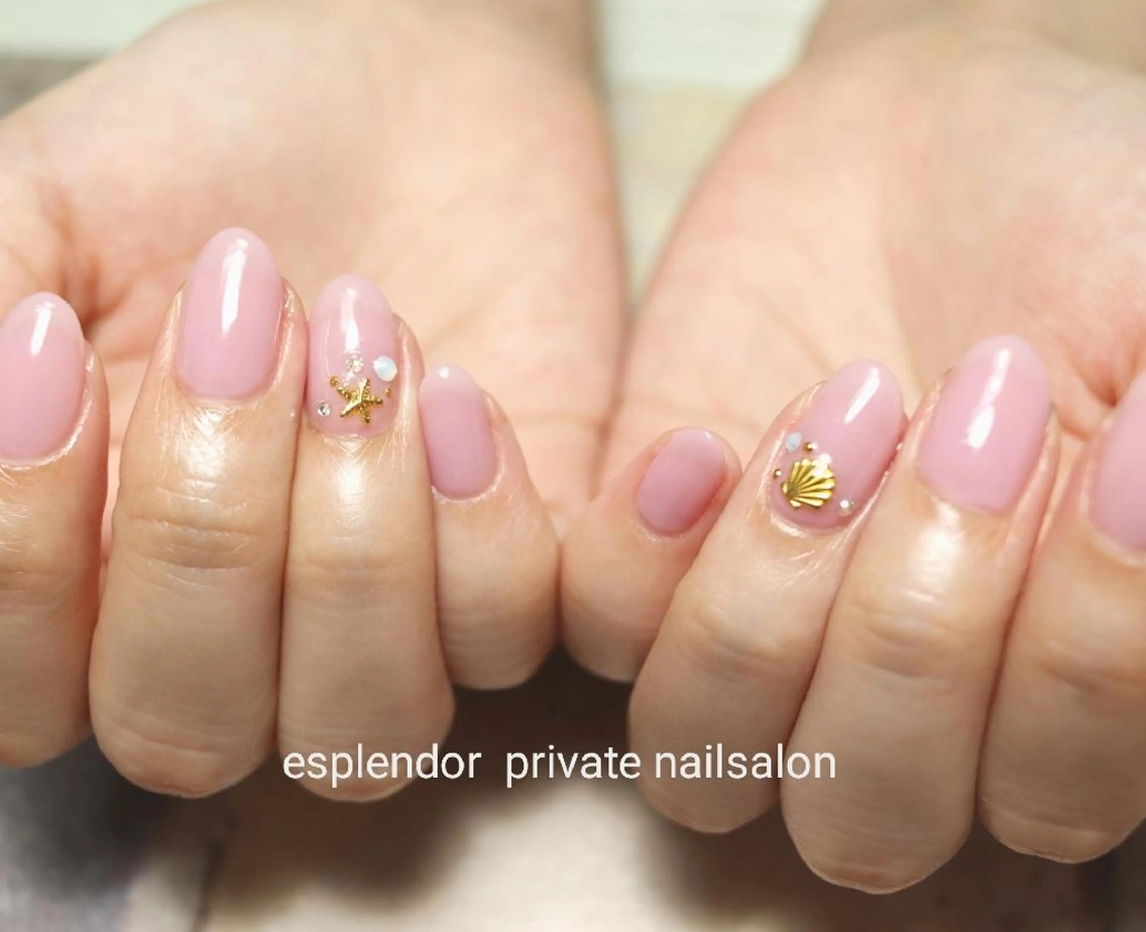 ネイル アートネイル ワンカラーネイル ピンク ハンドネイル ハンドケア esplendor  小野寺のネイルデザイン