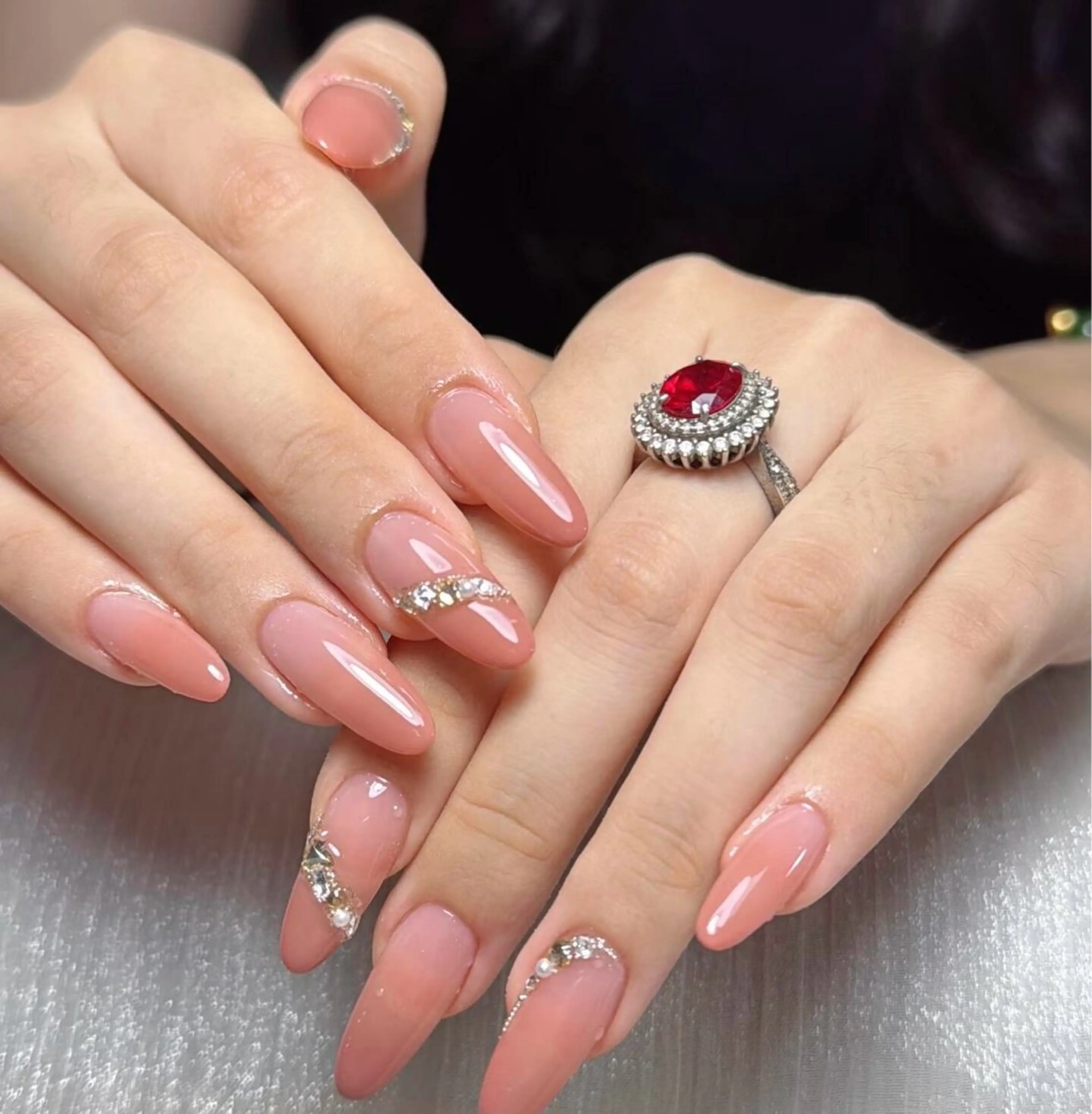 ネイル FuFu.Nail 2️⃣番のネイルデザイン