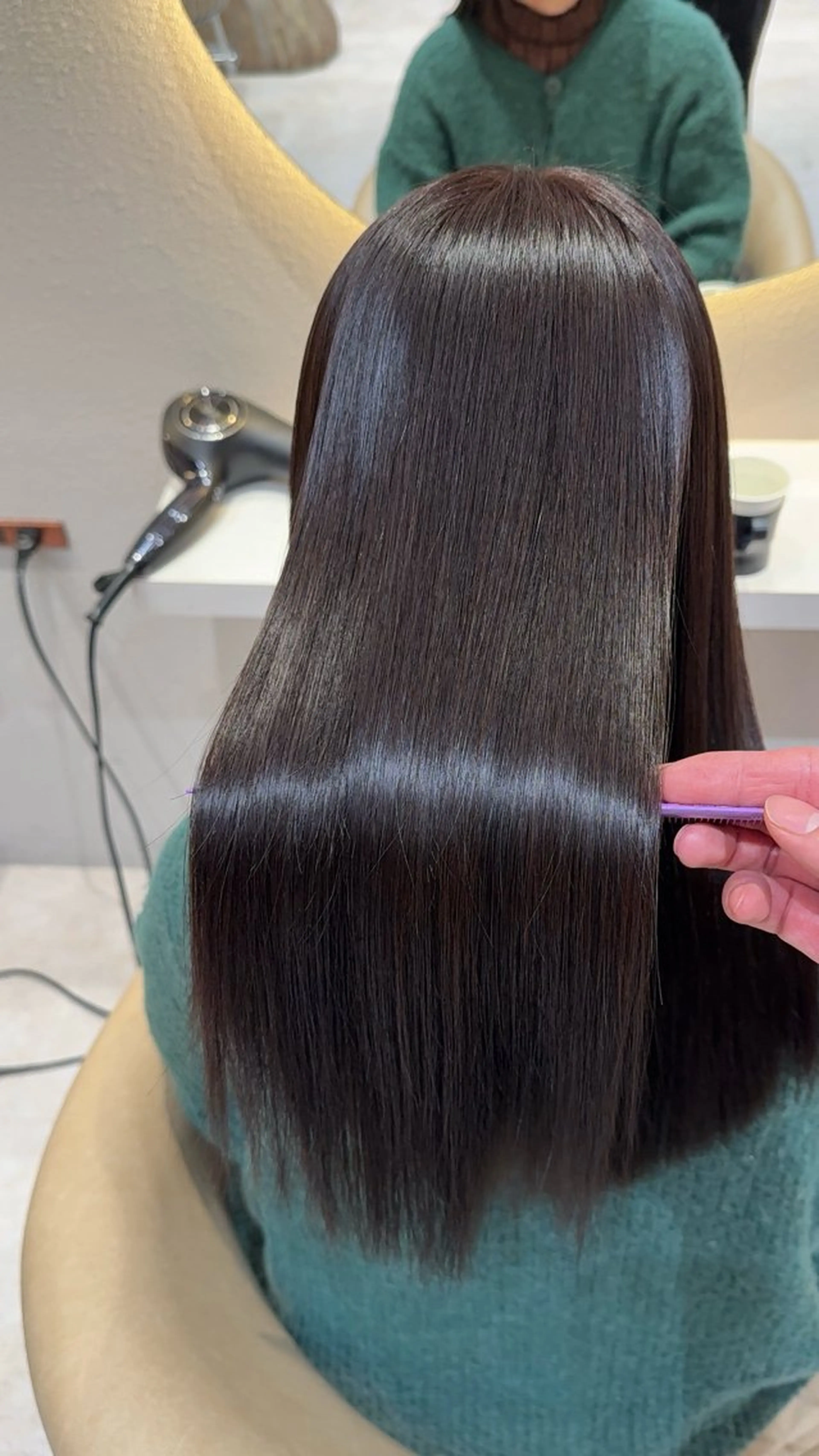 セミロング カラー カット ヘアカラー 縮毛矯正 レイヤー❣️縮毛矯 川村利幸のヘアスタイル