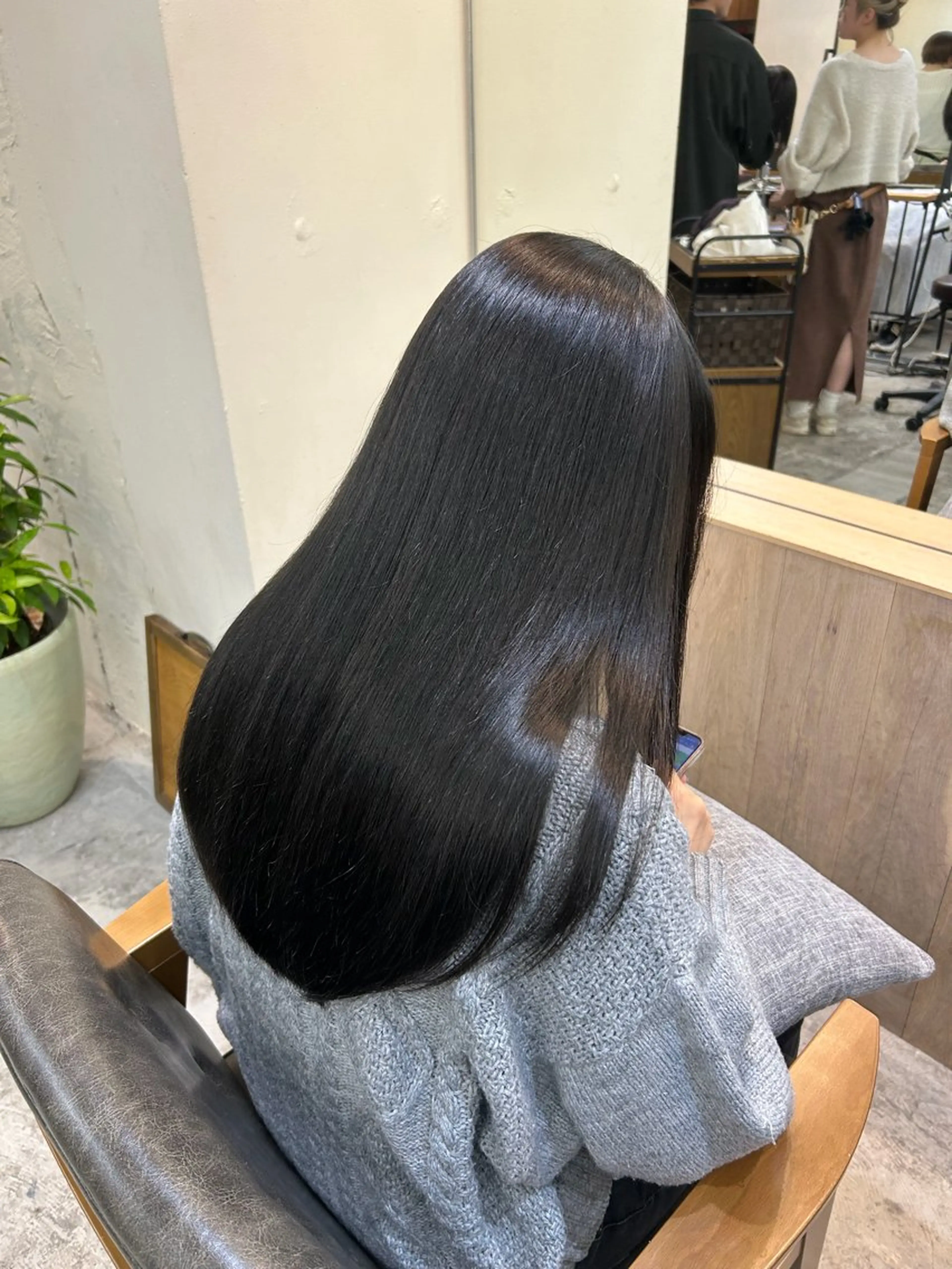 ロング 柿崎 七皇のヘアスタイル