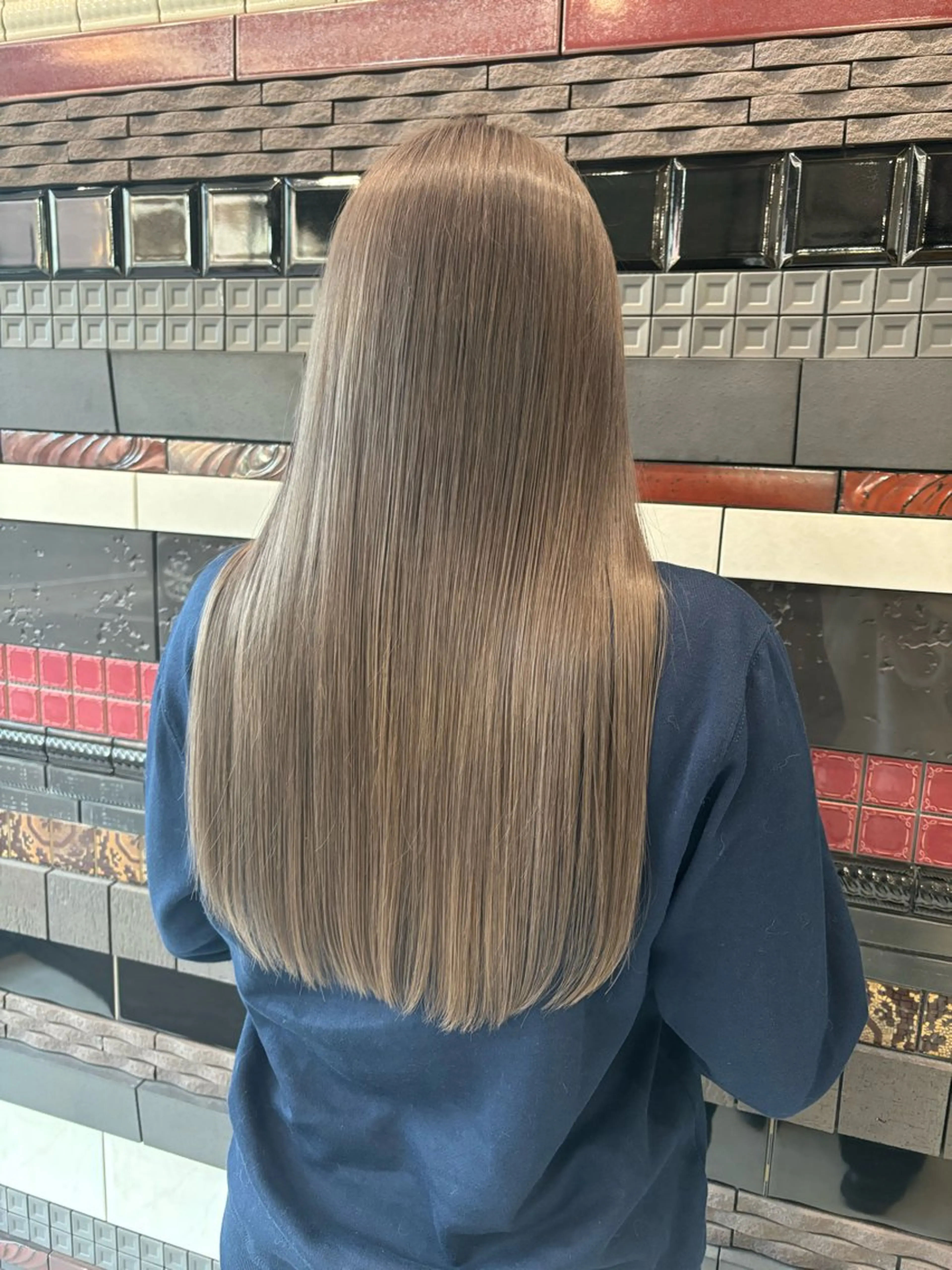 ロング DESIGN SALON  LIA・デザインサロンリア所属・お悩み/縮毛矯正/ 解決/けんすけ🫧のヘアスタイル