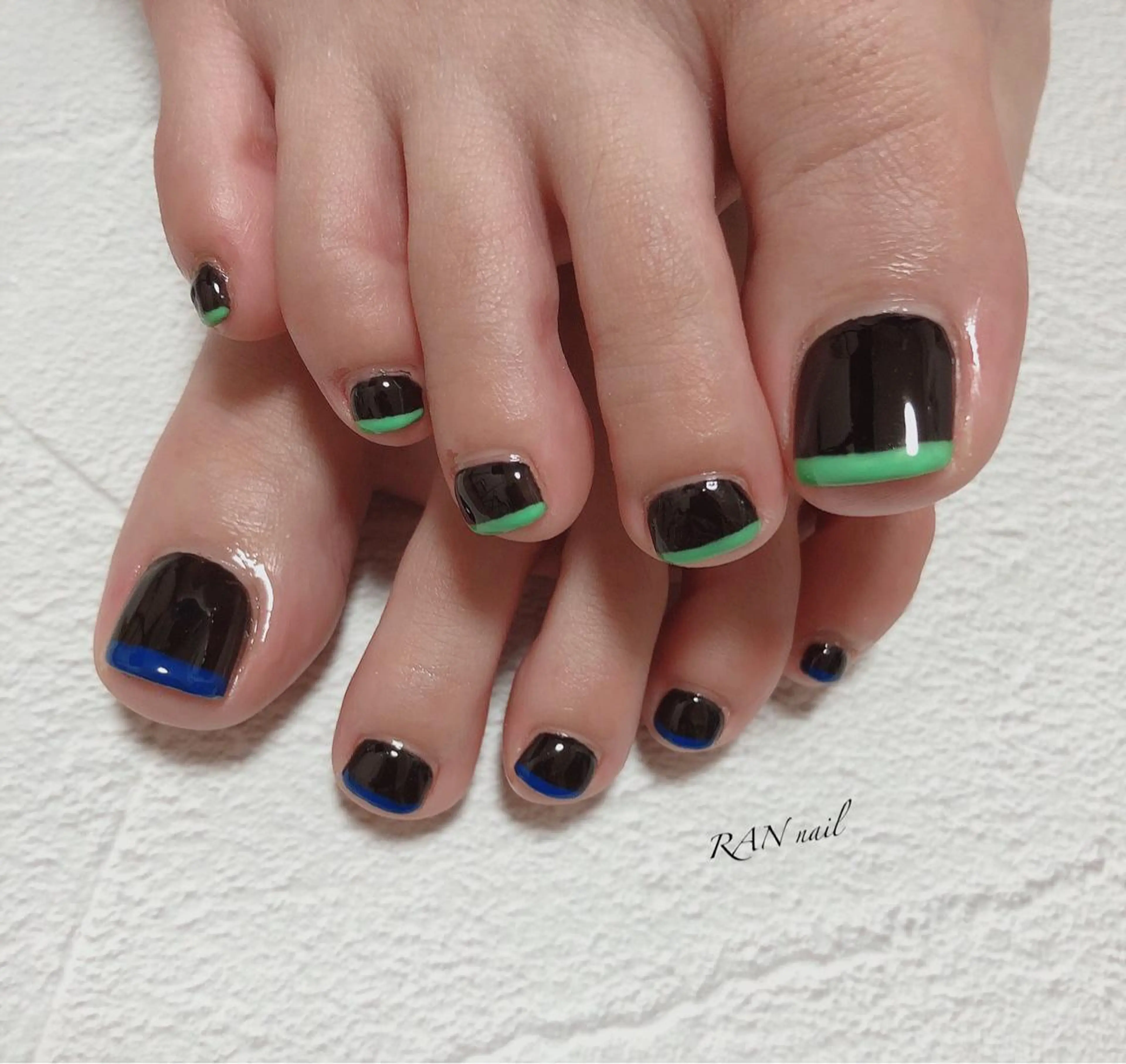 ネイル ブルー フレンチネイル グリーン オフィスネイル 冬ネイル ハンドネイル フットネイル RAN nailのネイルデザイン