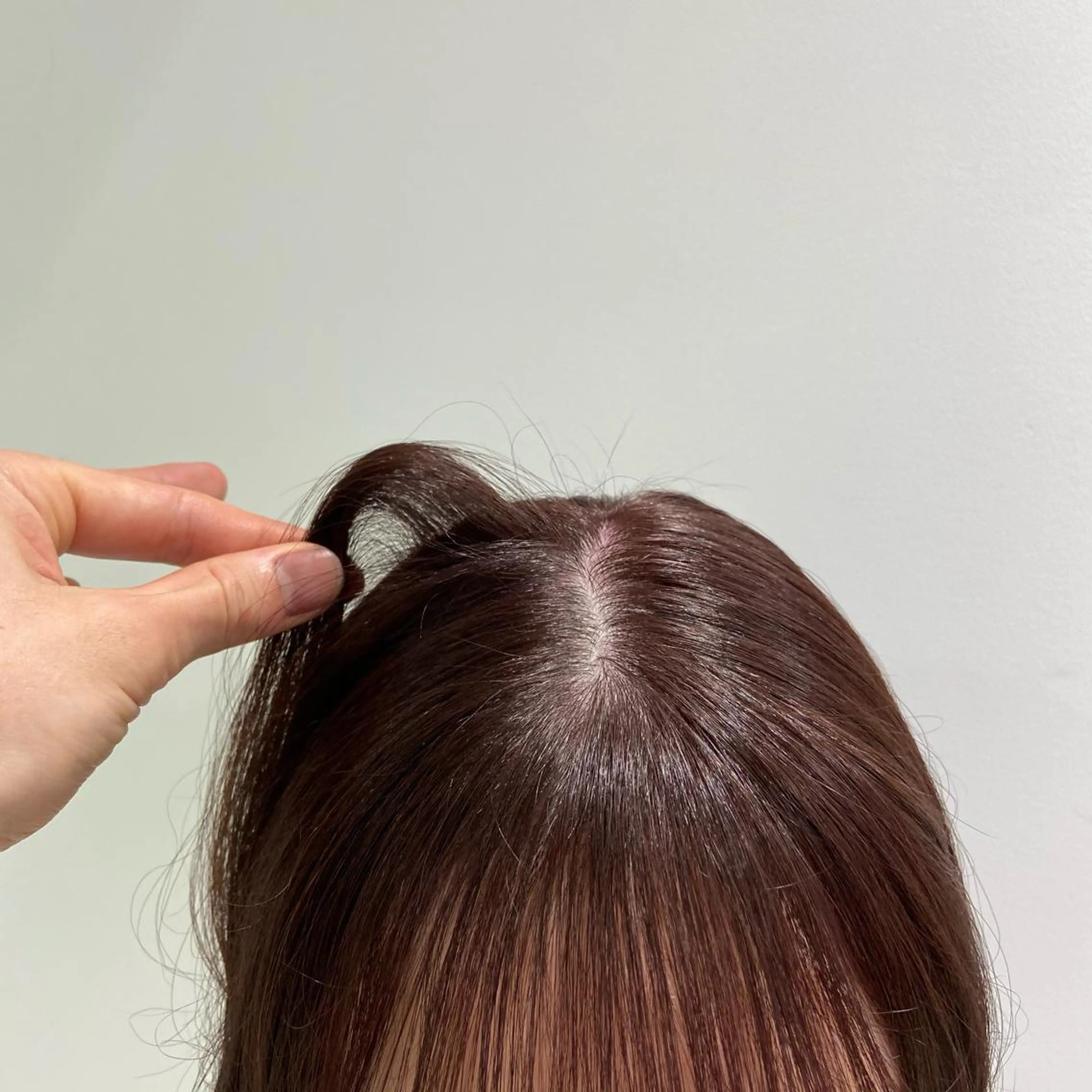 セミロング カラー パーマ ヘアアレンジ ネイル マツエク・マツパ 韓国風ベージュ🤎 赤みなし🌿横浜🤎のヘアスタイル
