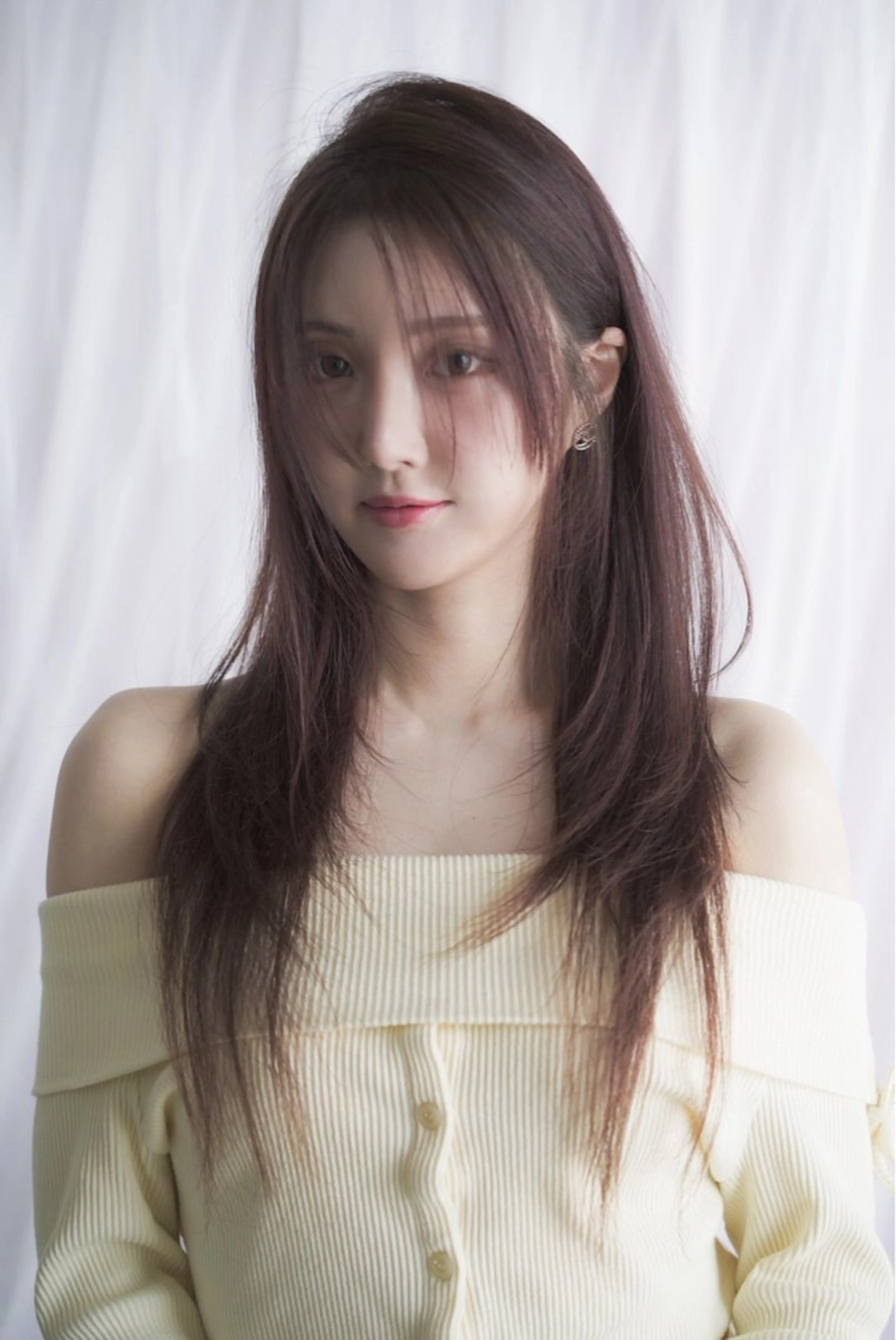 ロング 韓国レイヤー/ ショート Eightのヘアスタイル