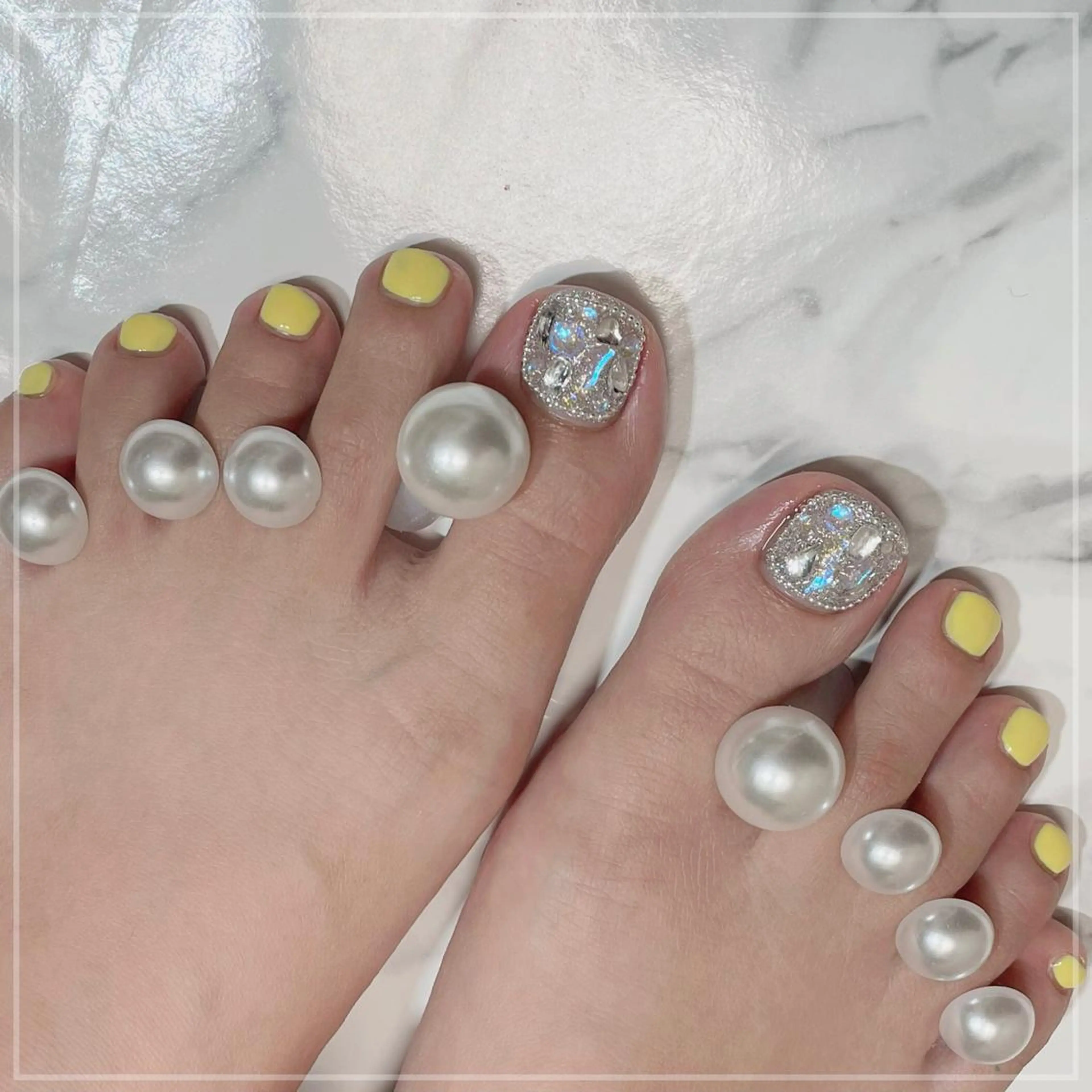 🩴フット🐾 迷われたらこちら👉【💛親指アートやり放題💜】 持ち込み◎店内サンプル◎ 🛁フットバスつきの写真