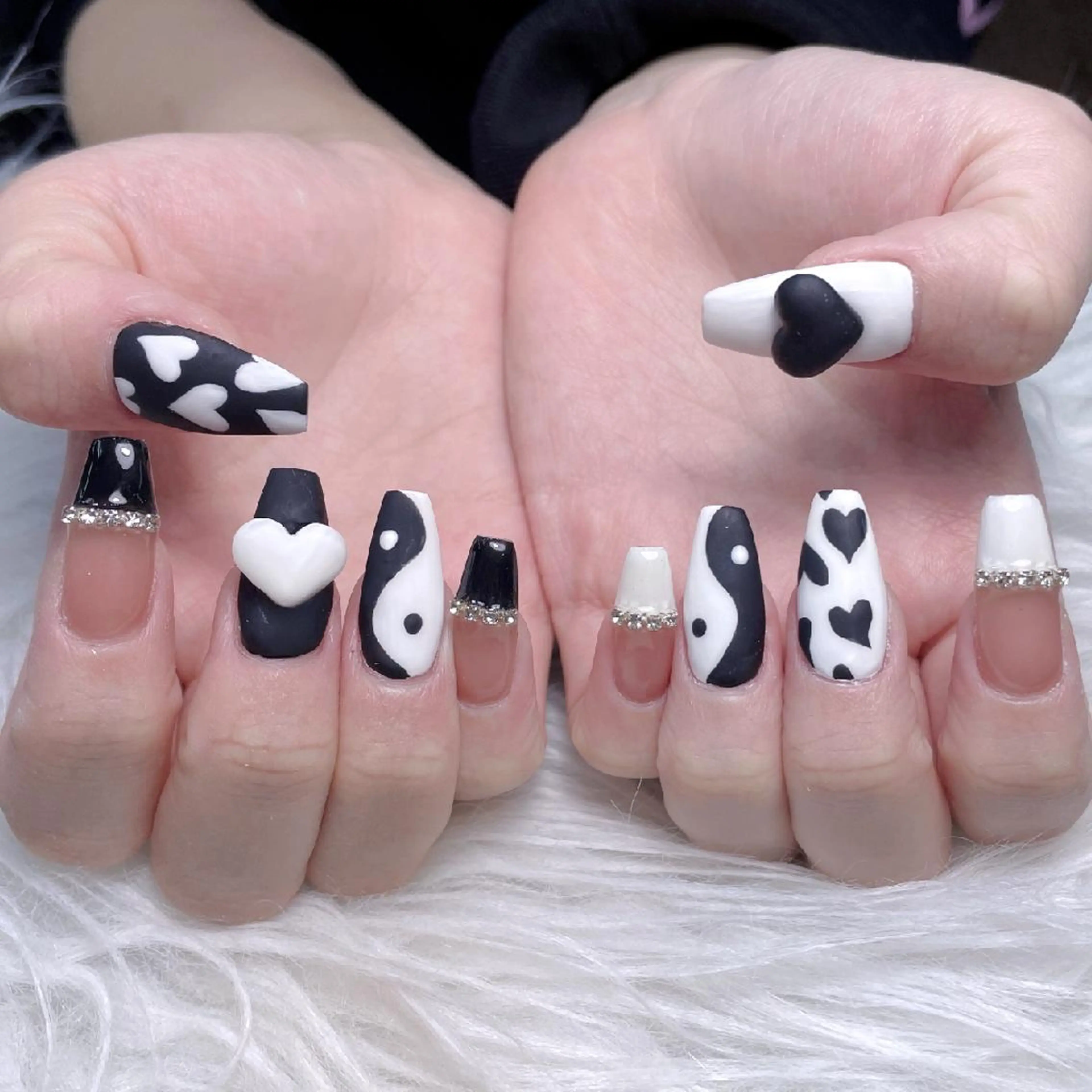 ネイル オーロラネイル フレンチネイル ハート 韓国ネイル ミラーネイル Melody Nail所属・Melody 3D/スカルプ専門店のネイルデザイン