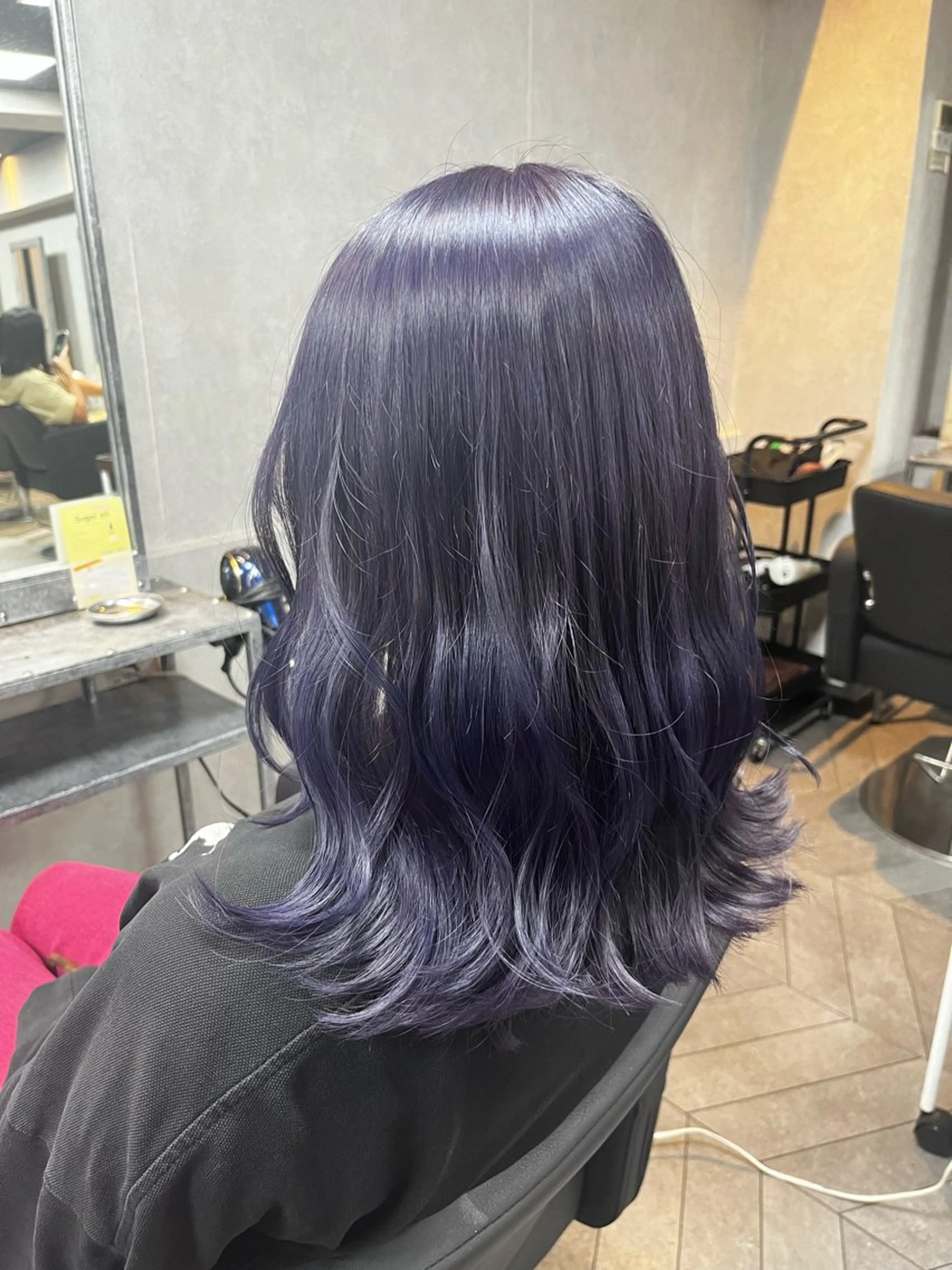 ミディアム カラー ヘアアレンジ ブリーチ ケアブリーチ デザインカラー ハイトーンカラー ボブ ヘアカラー est hair 池袋西口店所属・😈派手髪/ 地雷系 /　KALIN😈のヘアスタイル