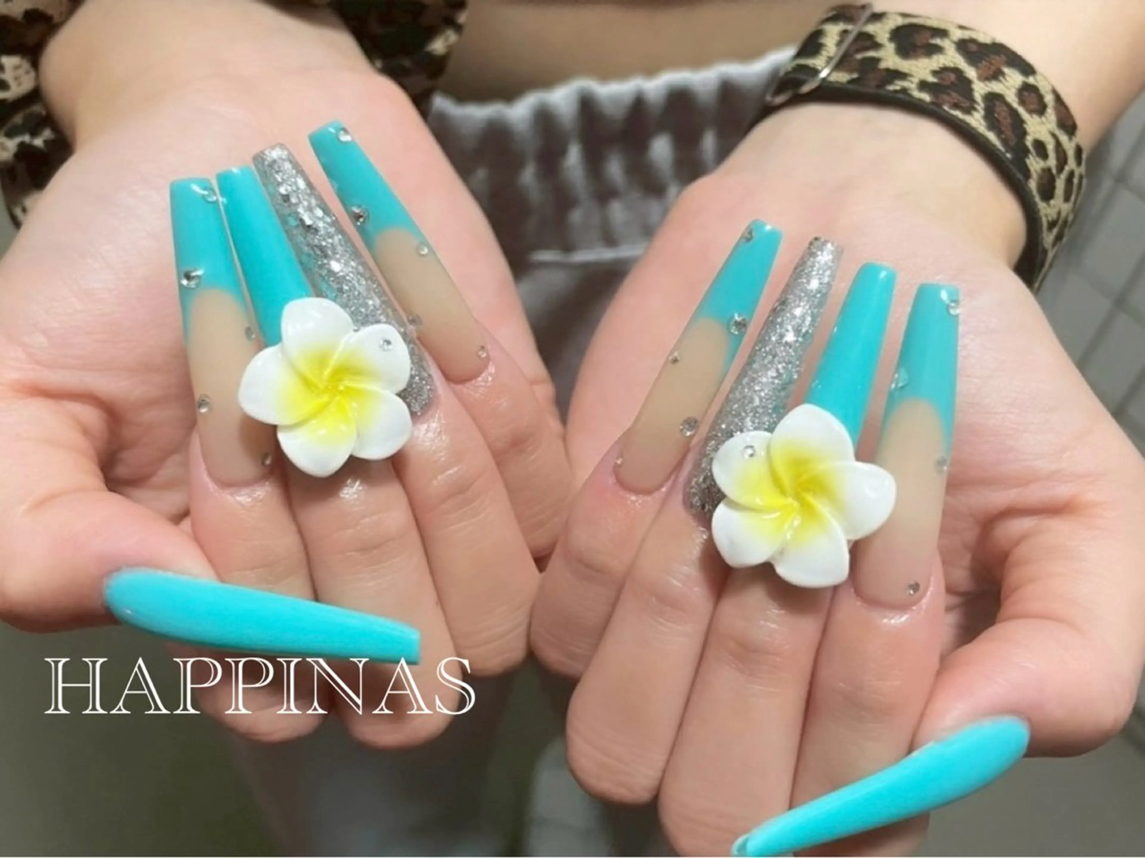 ネイル アートネイル フレンチネイル ロングネイル スカルプネイル 夏ネイル ハンドネイル HAPPINAS Jrネイリスト💅のネイルデザイン
