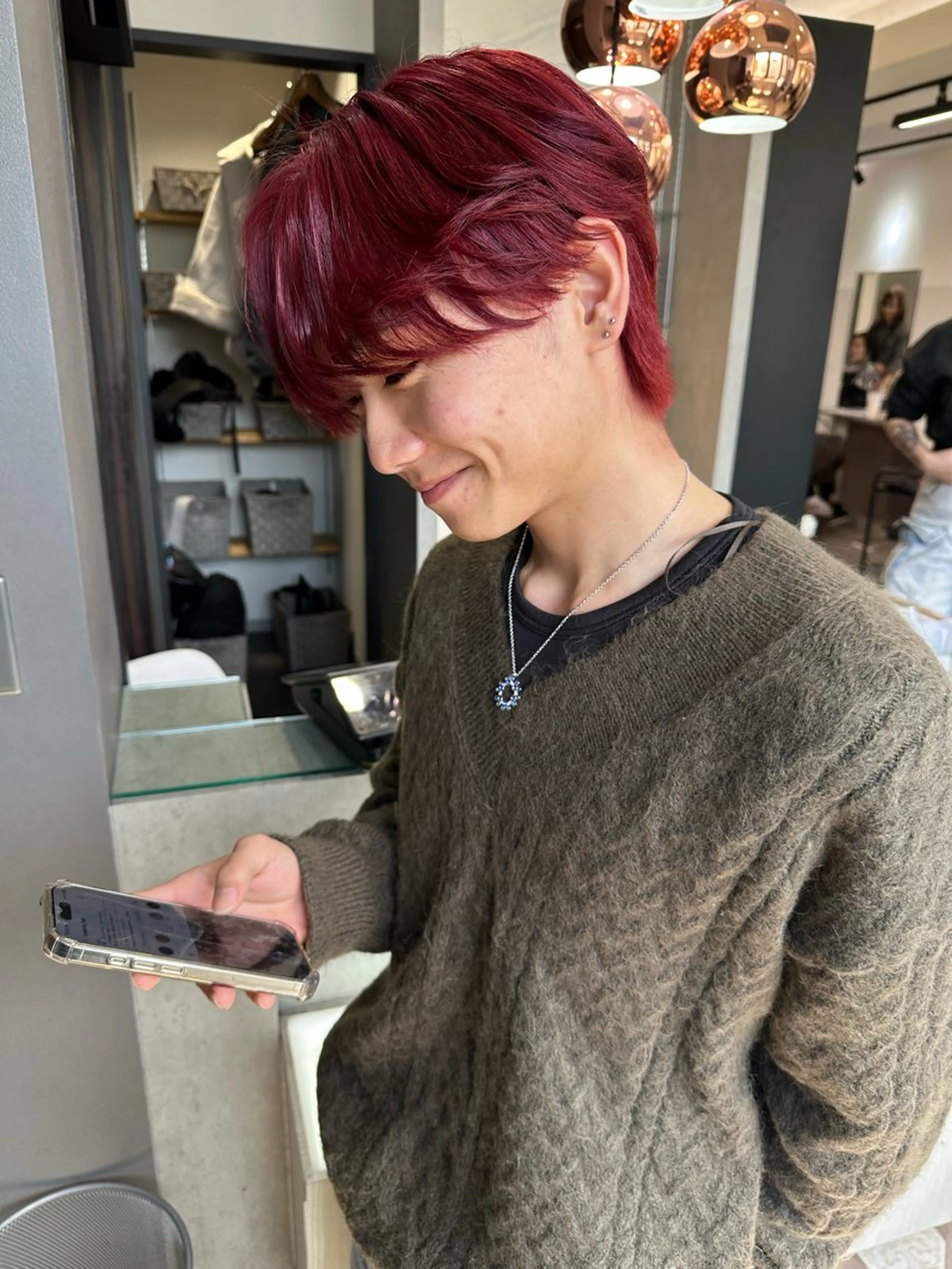 ショート カラー メンズ メンズブリーチ メンズハイトーン ベージュカラー ブリーチ 透明感カラー カット ヘアカラー トリートメント AYAKASA 暖色カラー/レイヤーのヘアスタイル