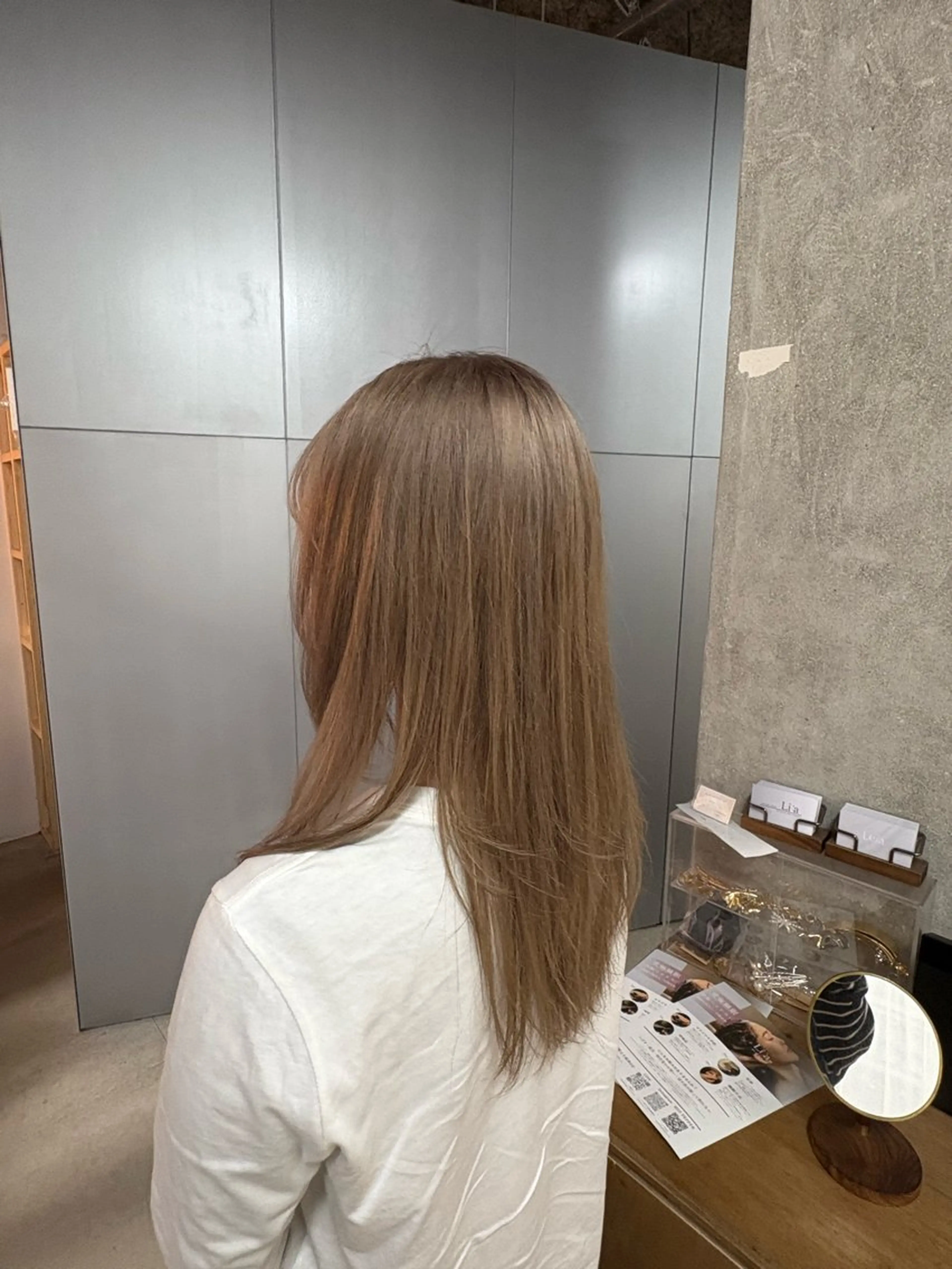 ロング カラー Le'a  谷町🌱 ツボタホノカのヘアスタイル