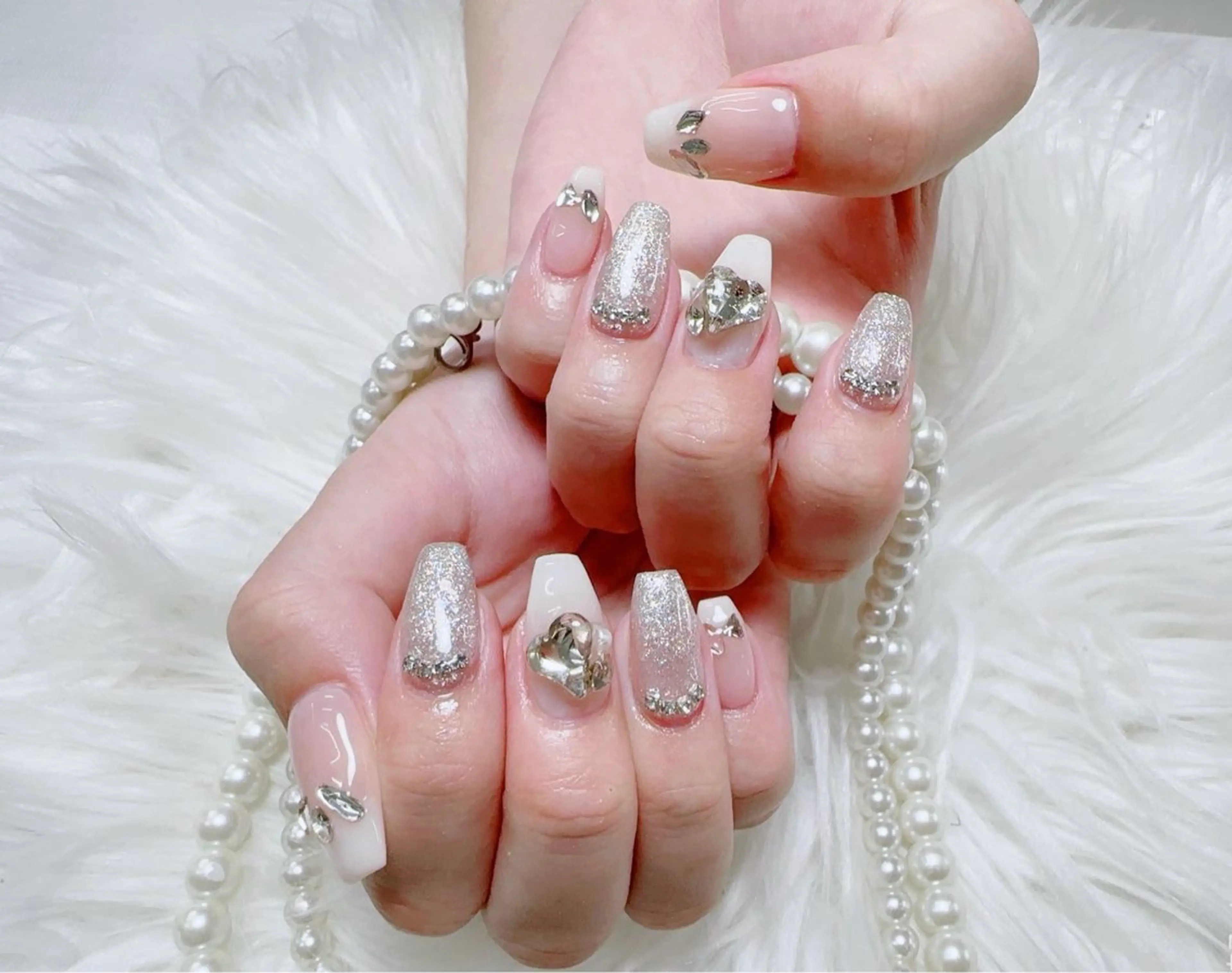 ネイル 長さ出し フレンチネイル ジェルネイル ガラスフレンチ 韓国ネイル ハンドネイル ハンドケア For U nail スカルプ専門店のネイルデザイン