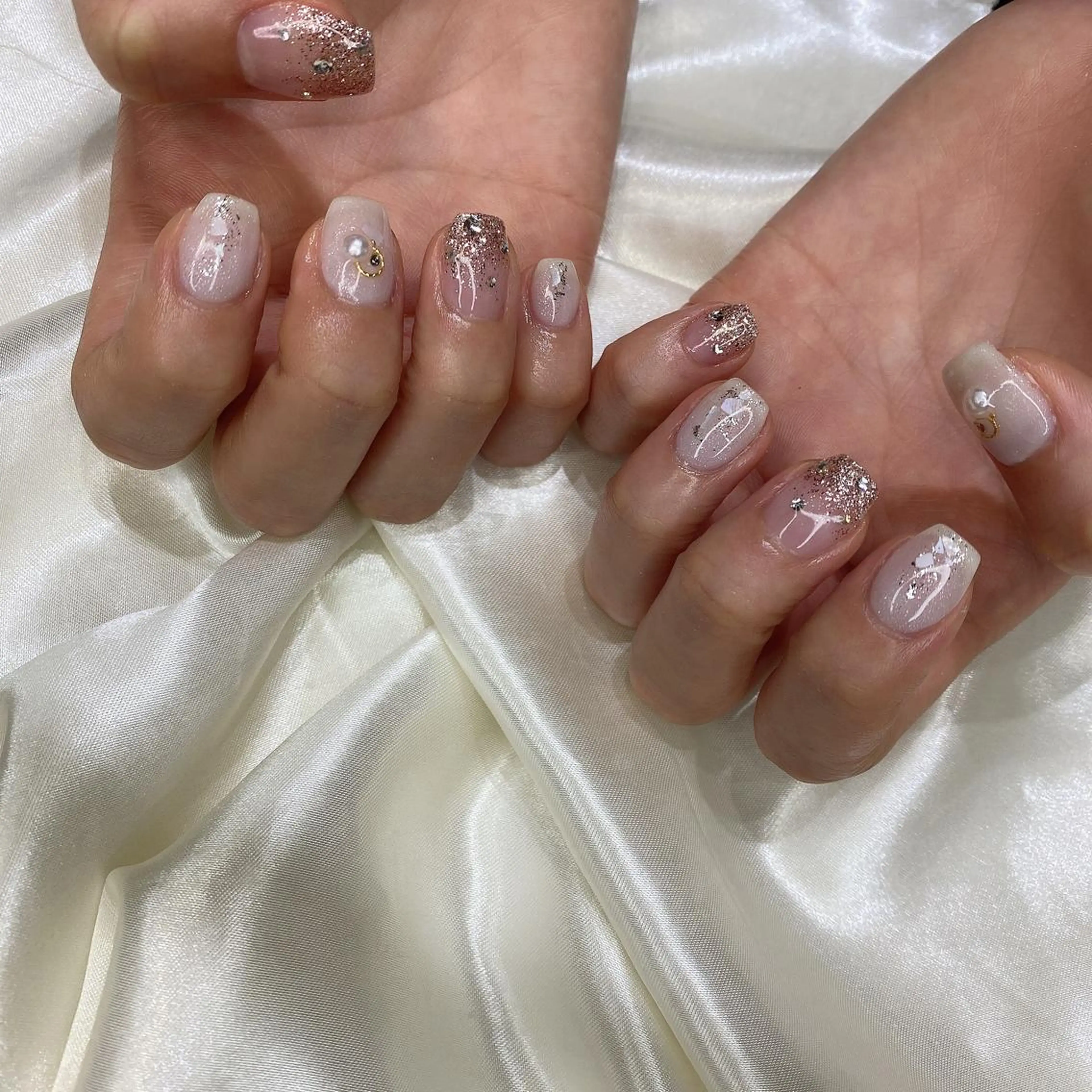 ネイル ハンドネイル 西岡 杏のネイルデザイン