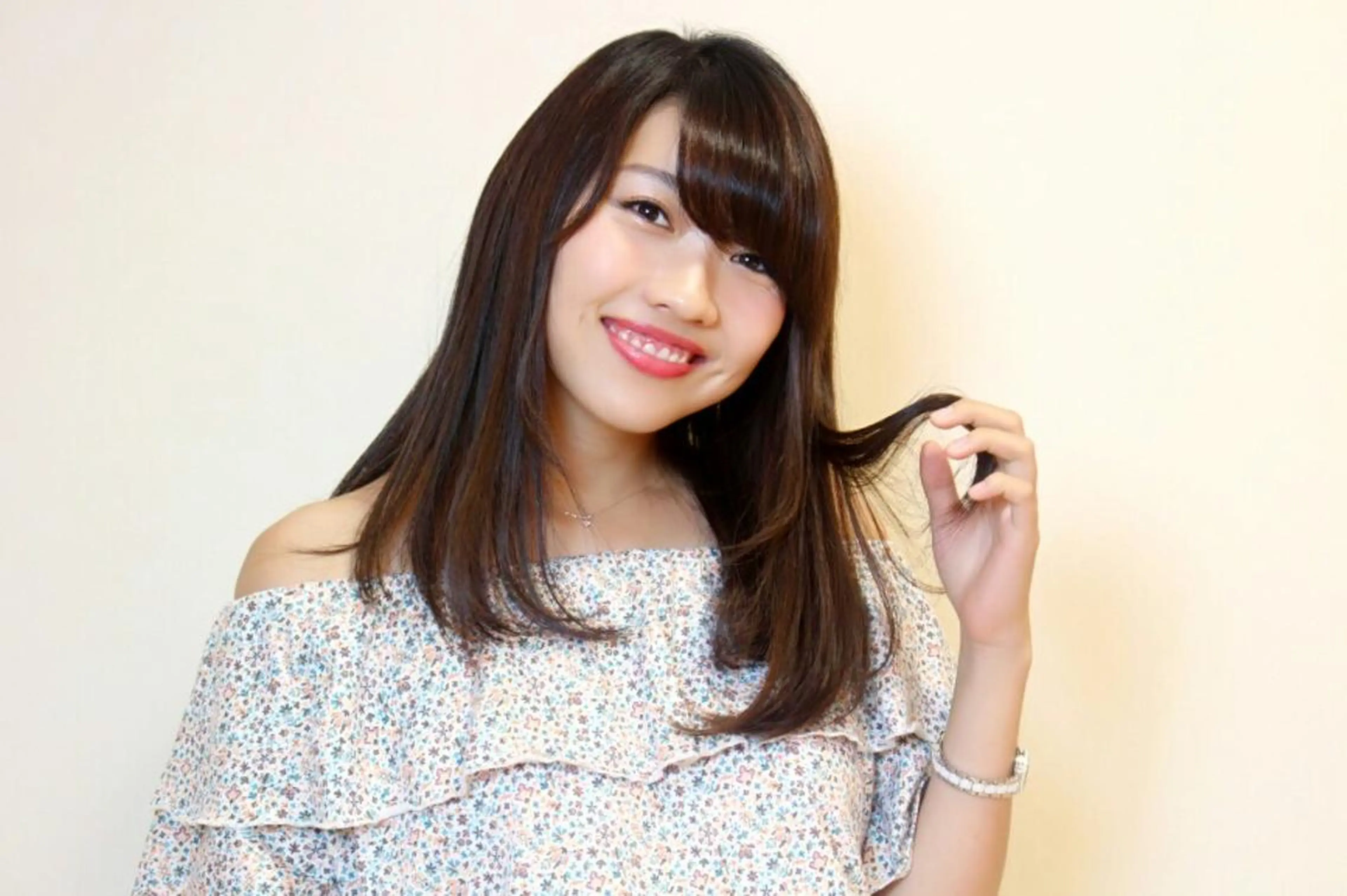 セミロング カラー スタイル 相模大野のヘアスタイル