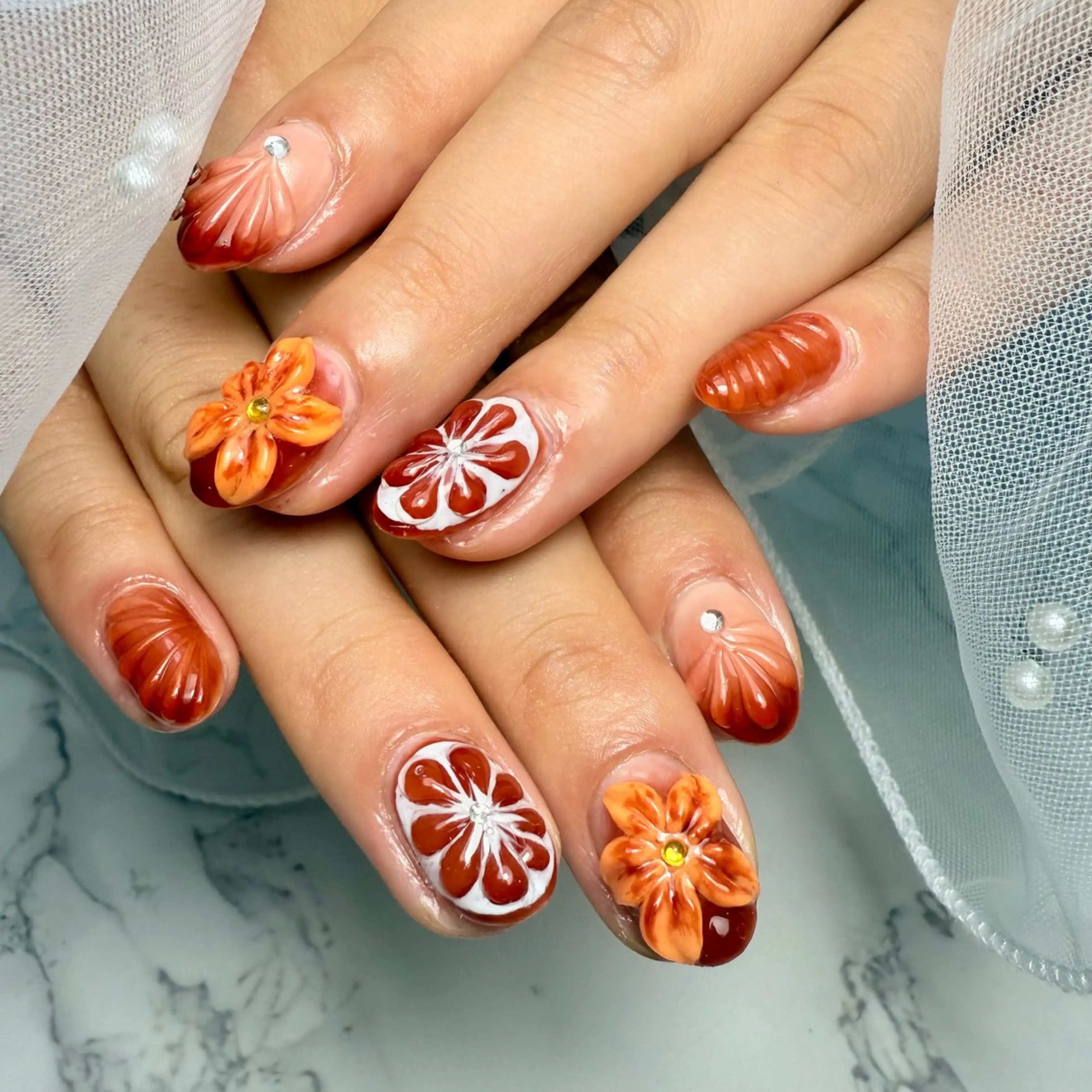 ネイル アートネイル 氷ネイル・うるうるネイル キラキラネイル ラメ(グリッター) マグネットネイル M.N_ nailのネイルデザイン