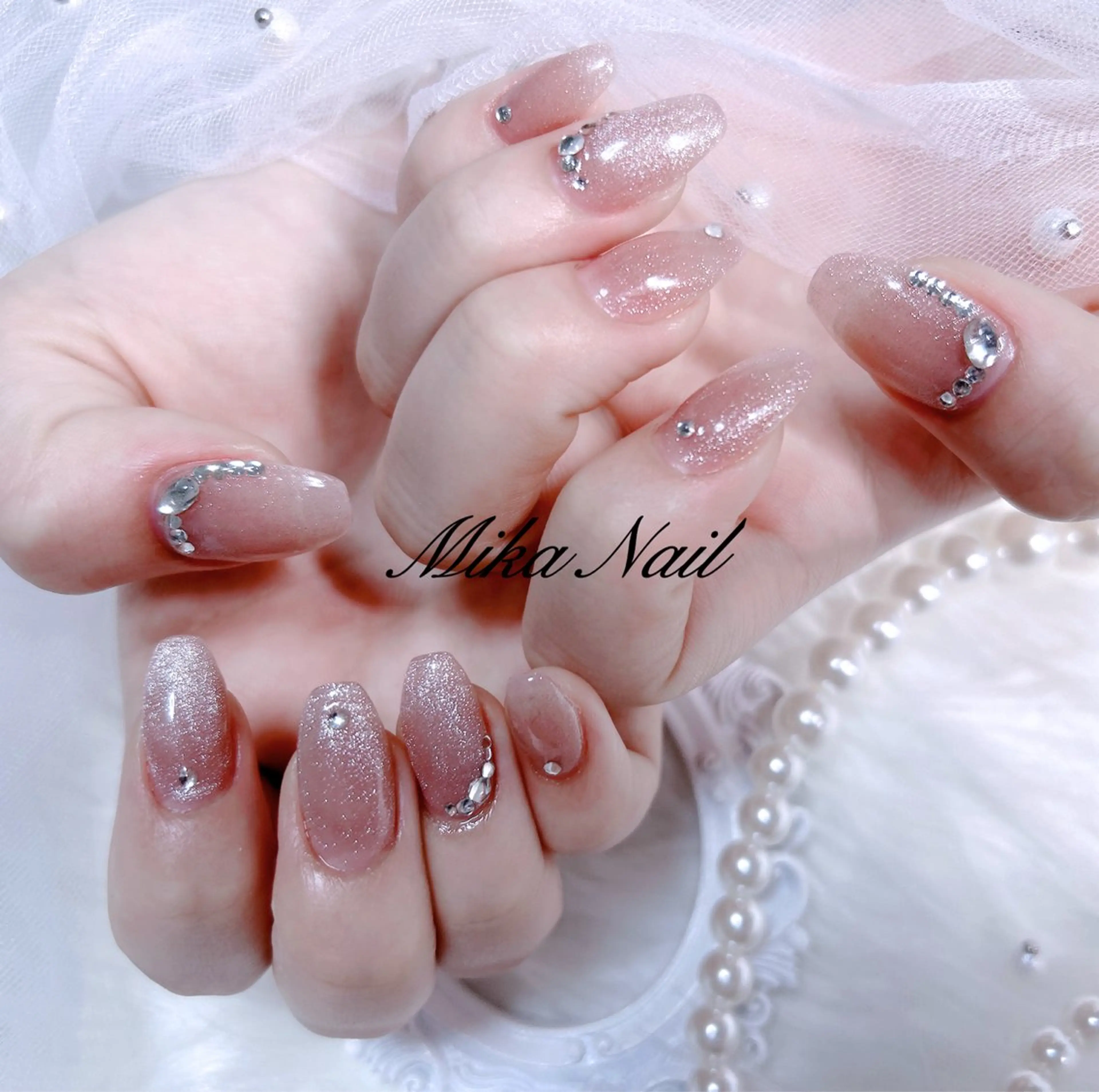 ネイル キラキラネイル マグネットネイル マグネットワンカラー ワンカラーネイル ピンク Mika Nailのネイルデザイン