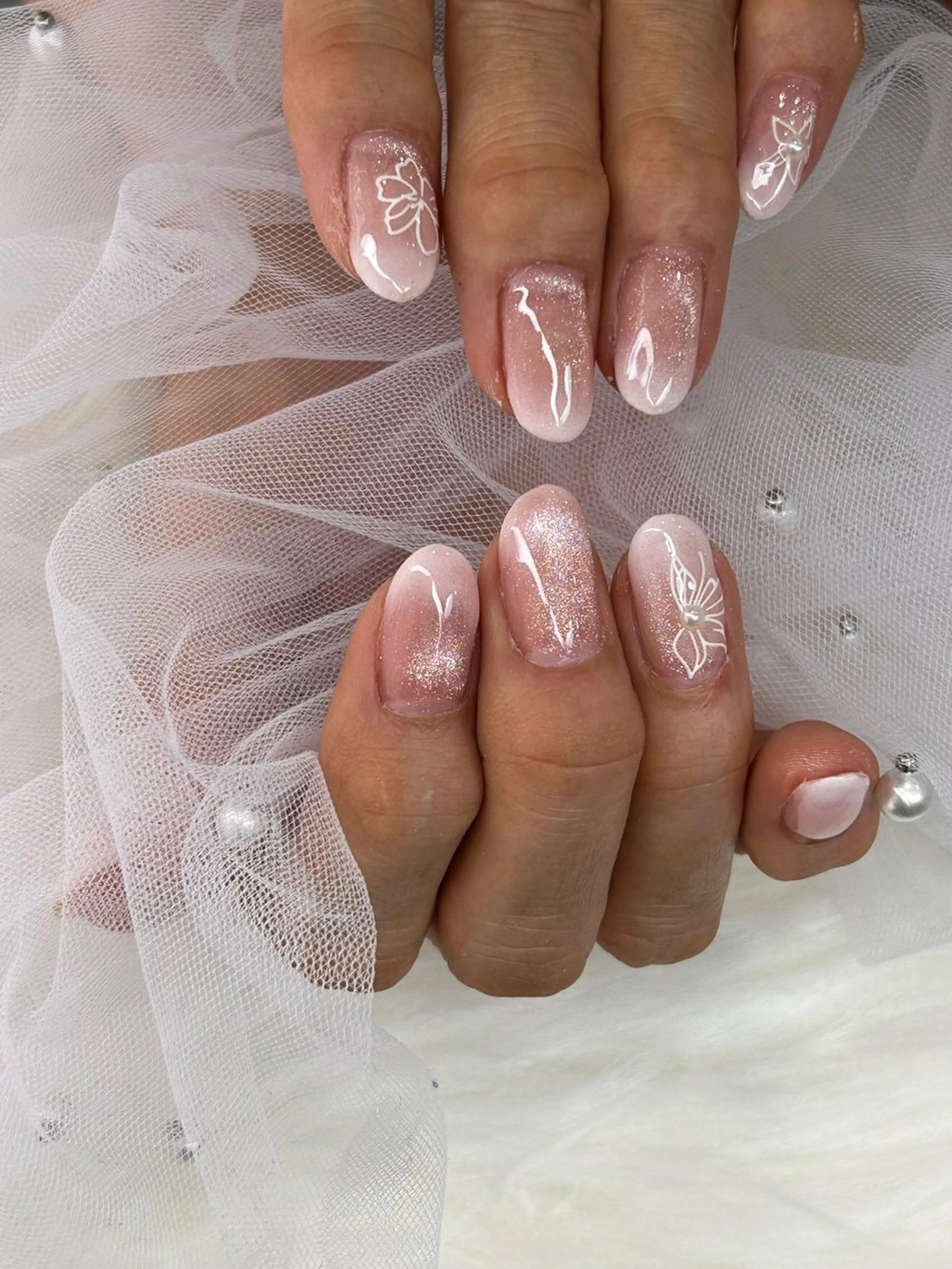 ネイル ハンドネイル sara +のネイルデザイン