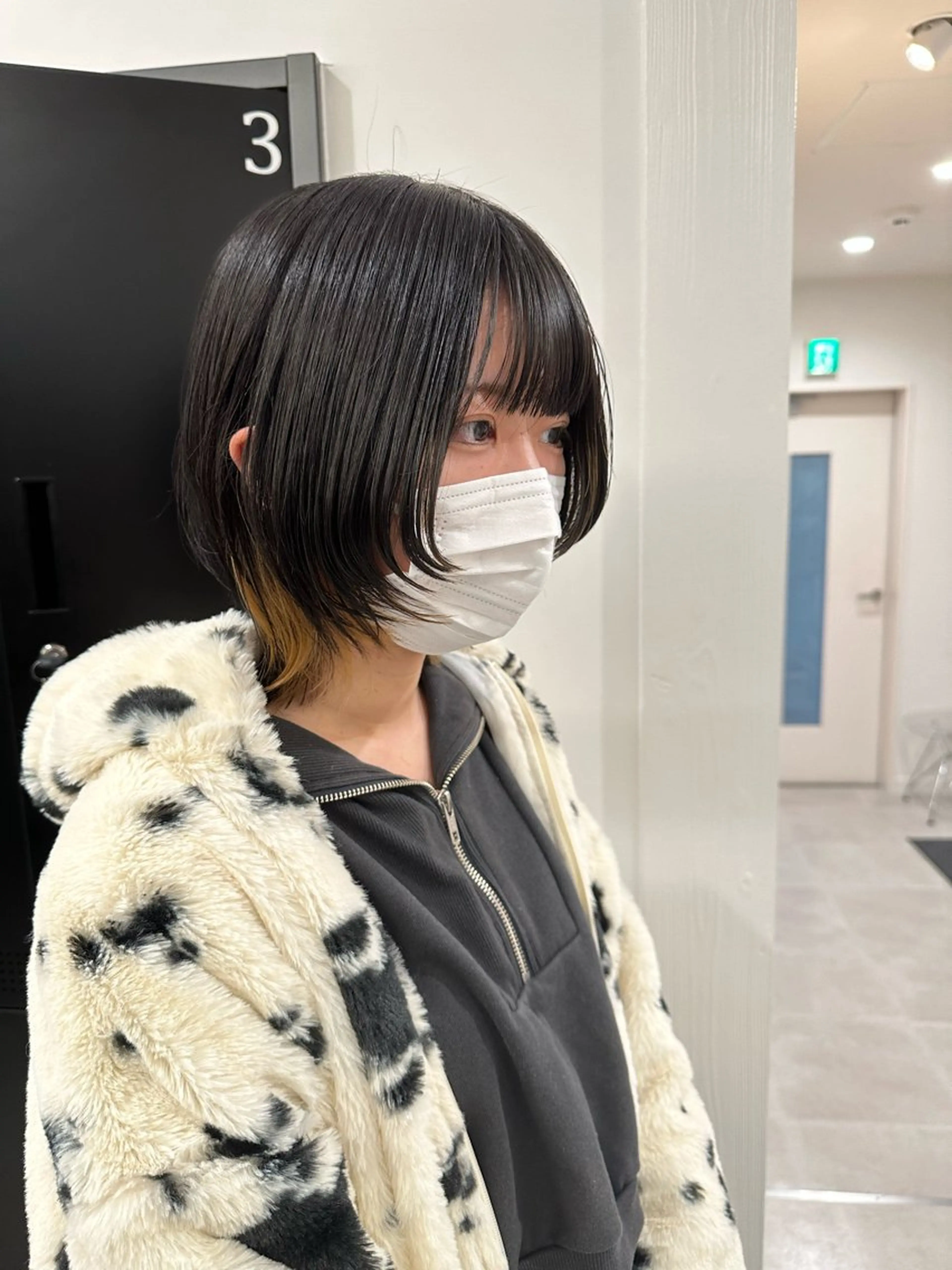 ミディアム ショート/レイヤー/ ボブ/安本和史のヘアスタイル