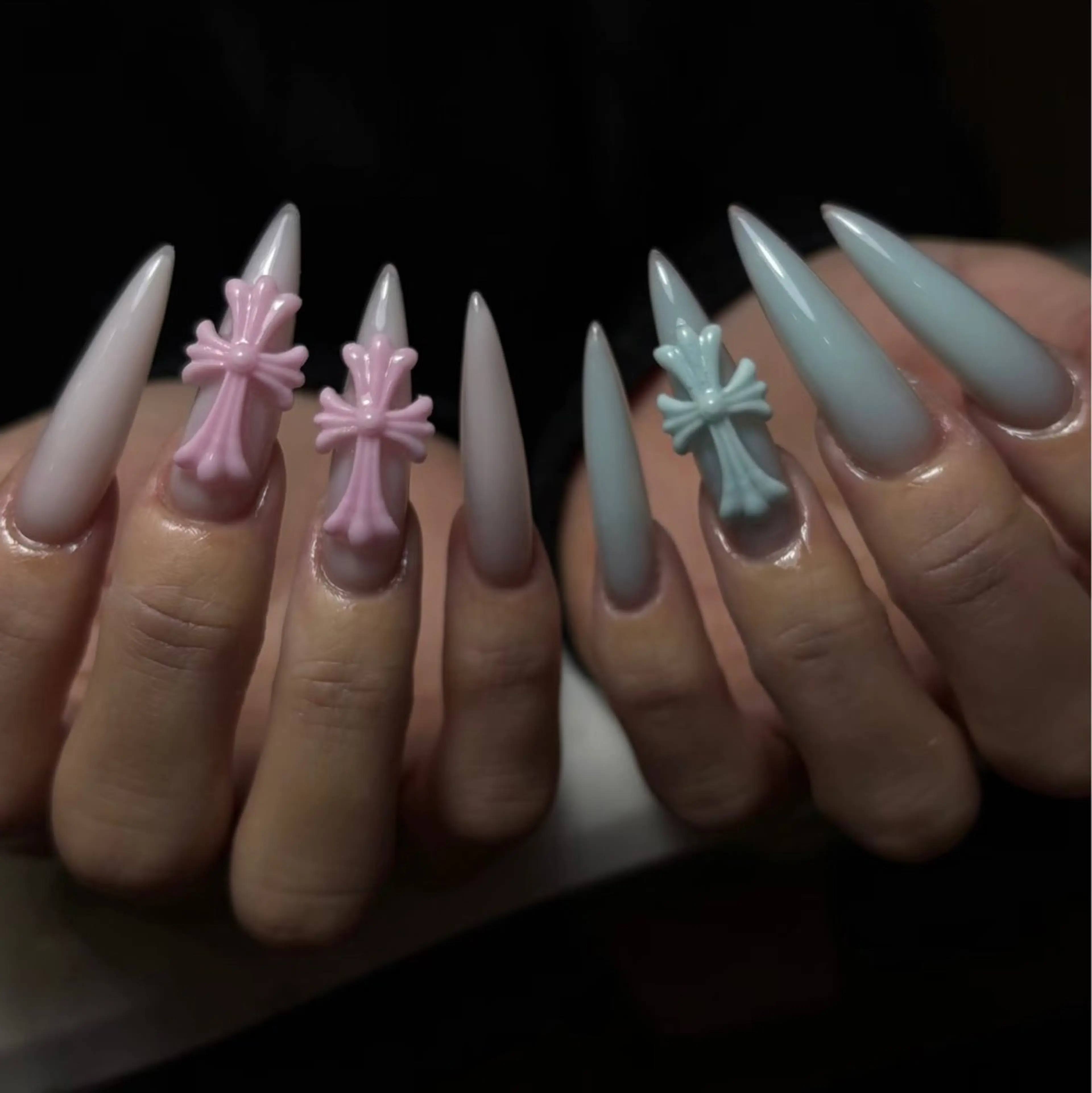 ネイル ハンドネイル Venus nail チップ長さだし専門店のネイルデザイン