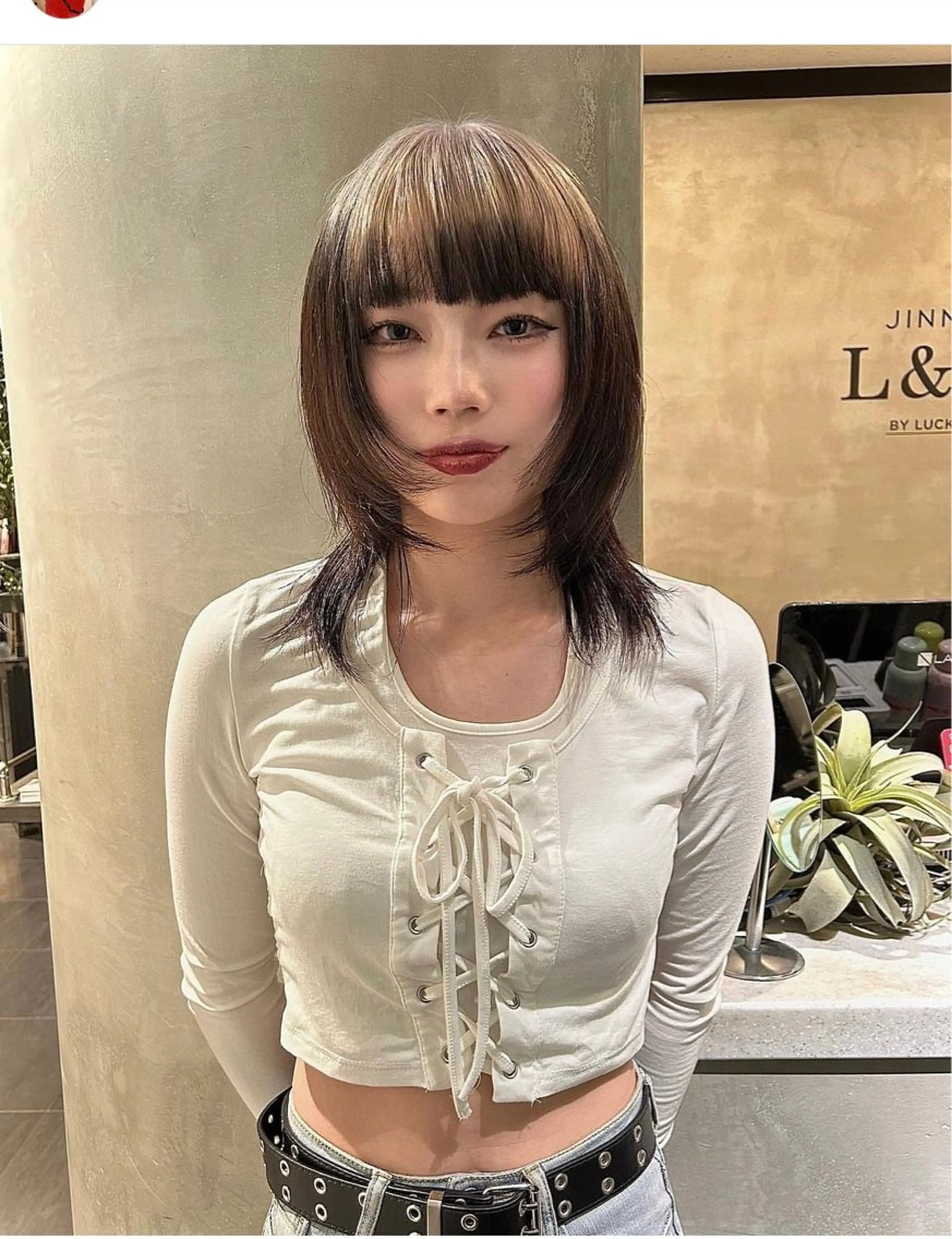 セミロング カラー タナカ カナ🫧のヘアスタイル