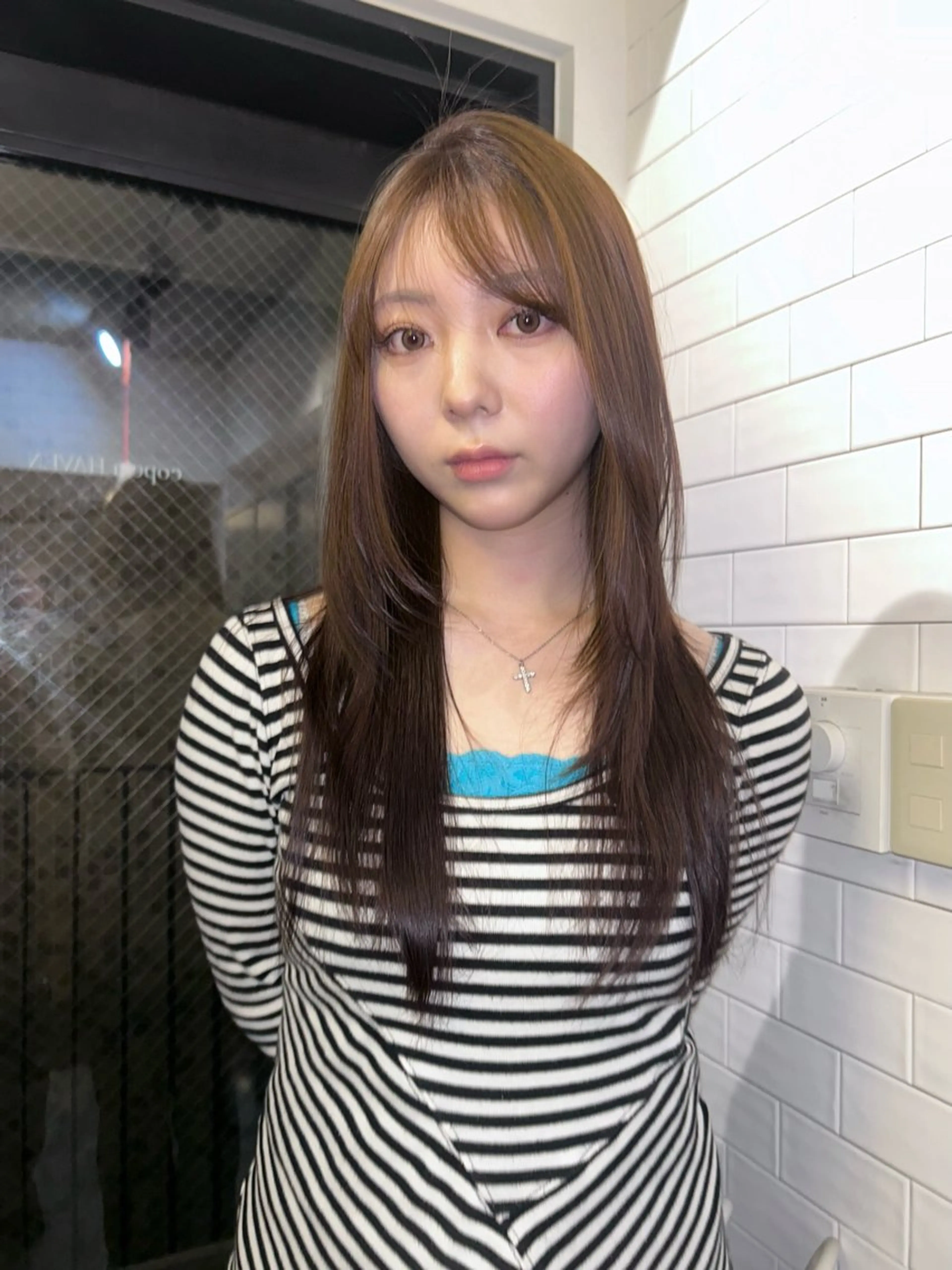 ロング カラー ベージュカラー ハッシュカット レイヤーカット 🪽デザインカラー/ ブリーチ/陽向🪽のヘアスタイル