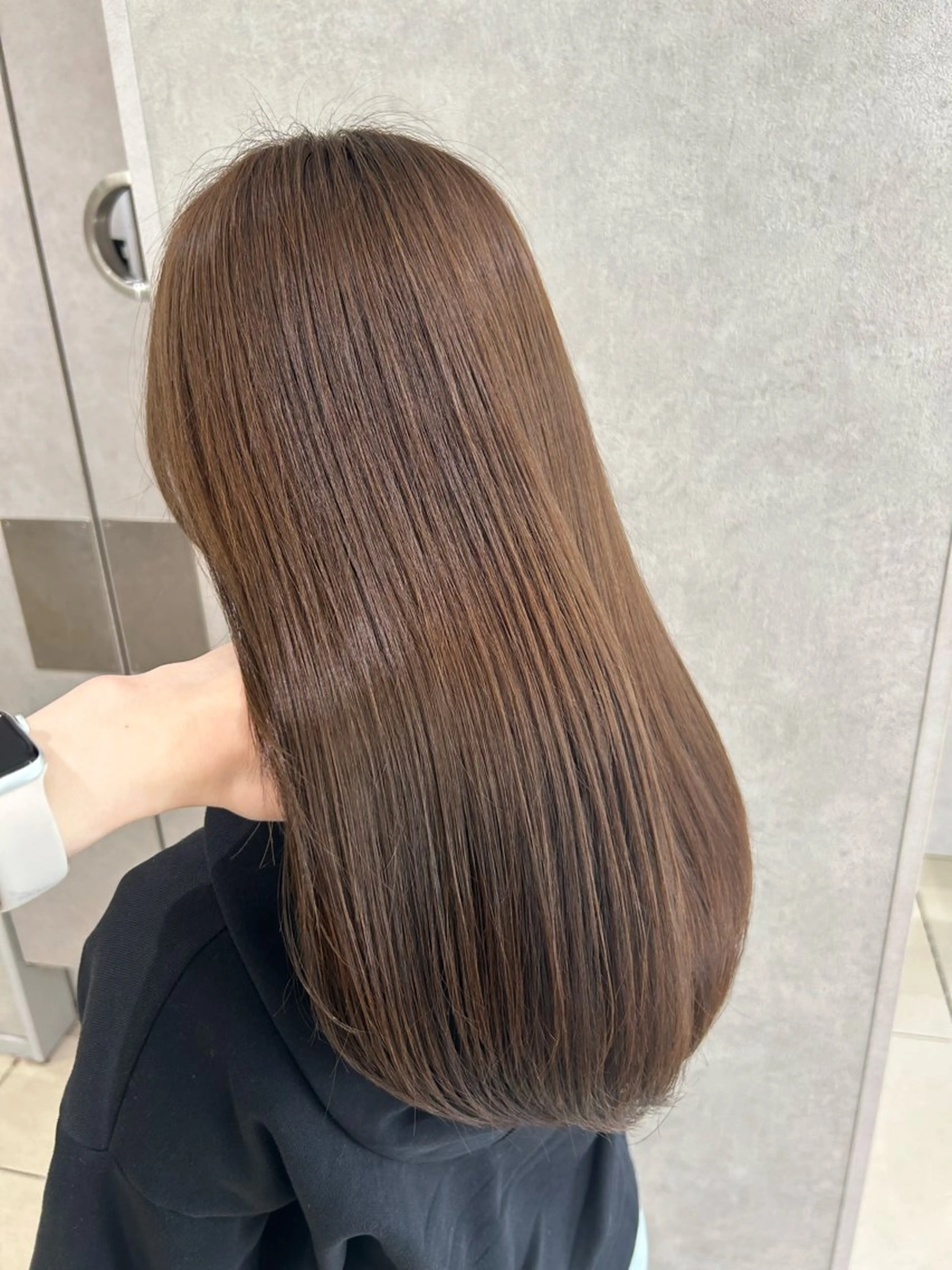 ロング カラー 〖 韓国hair 〗 室岡　咲希のヘアスタイル