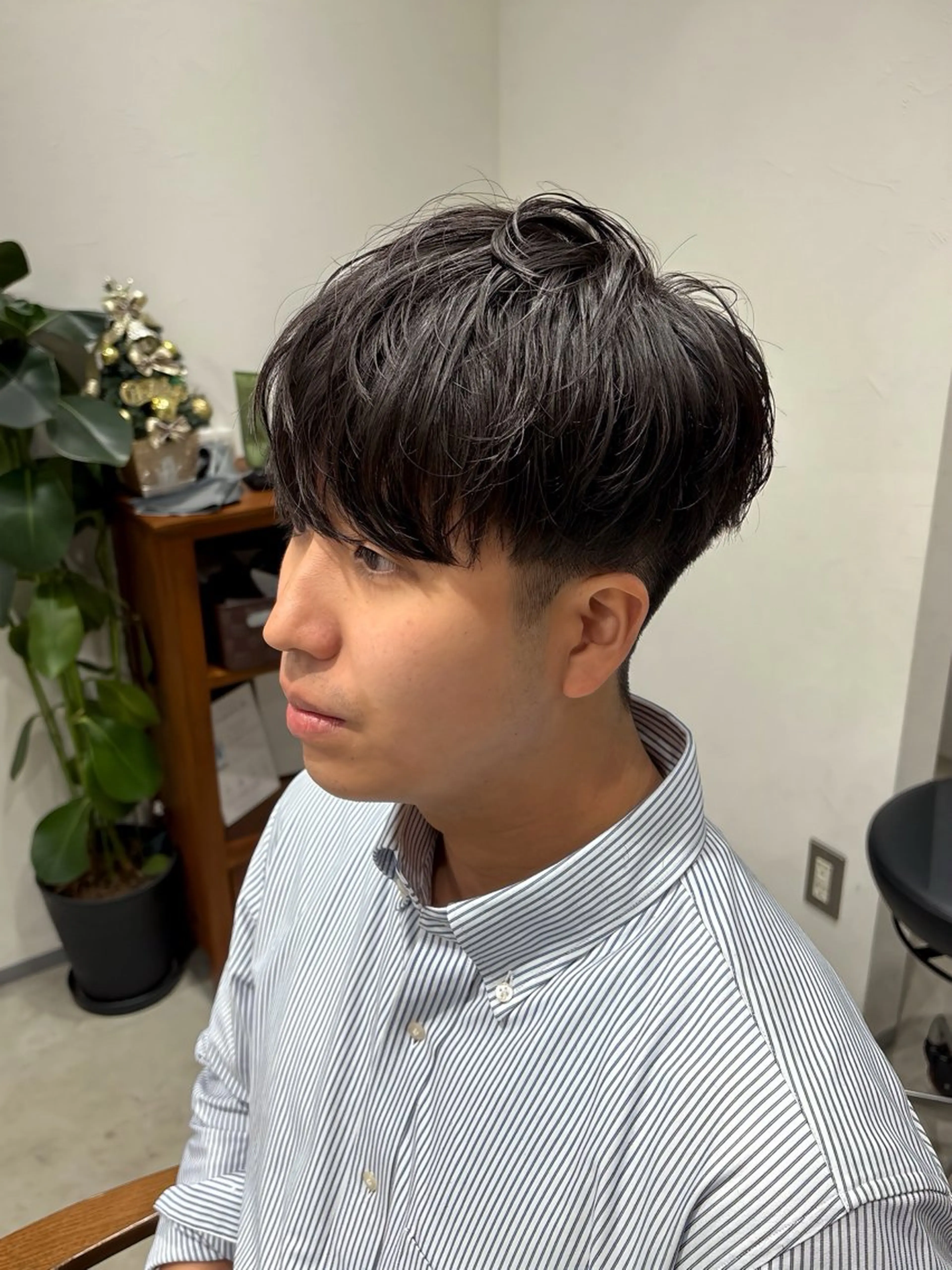 ショート ヘアアレンジ メンズ マッシュ カット 垢抜けメンズカット/ 毛流れパーマ/ユウトのヘアスタイル