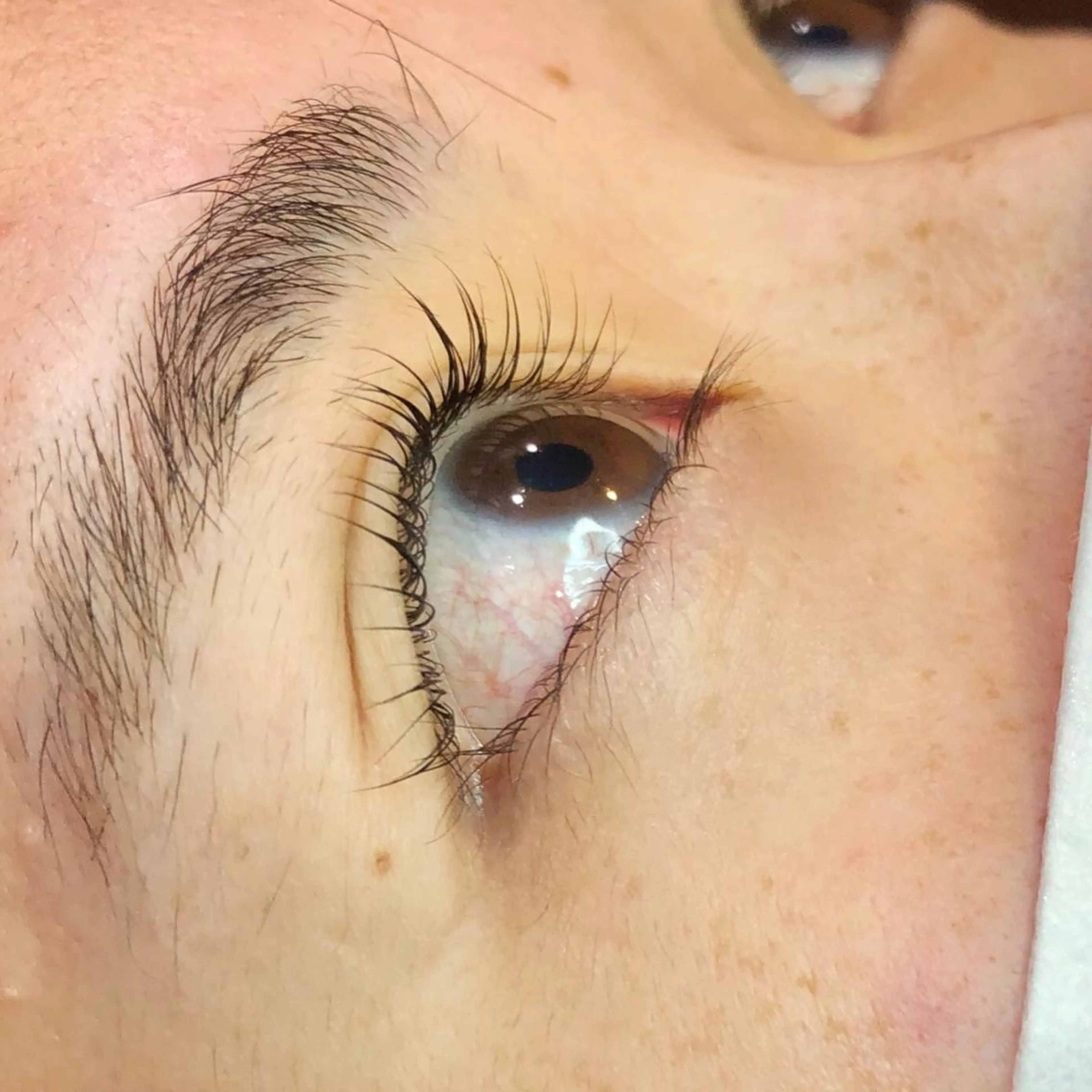 マツエク・マツパ 藤田 彩音のヘアスタイル