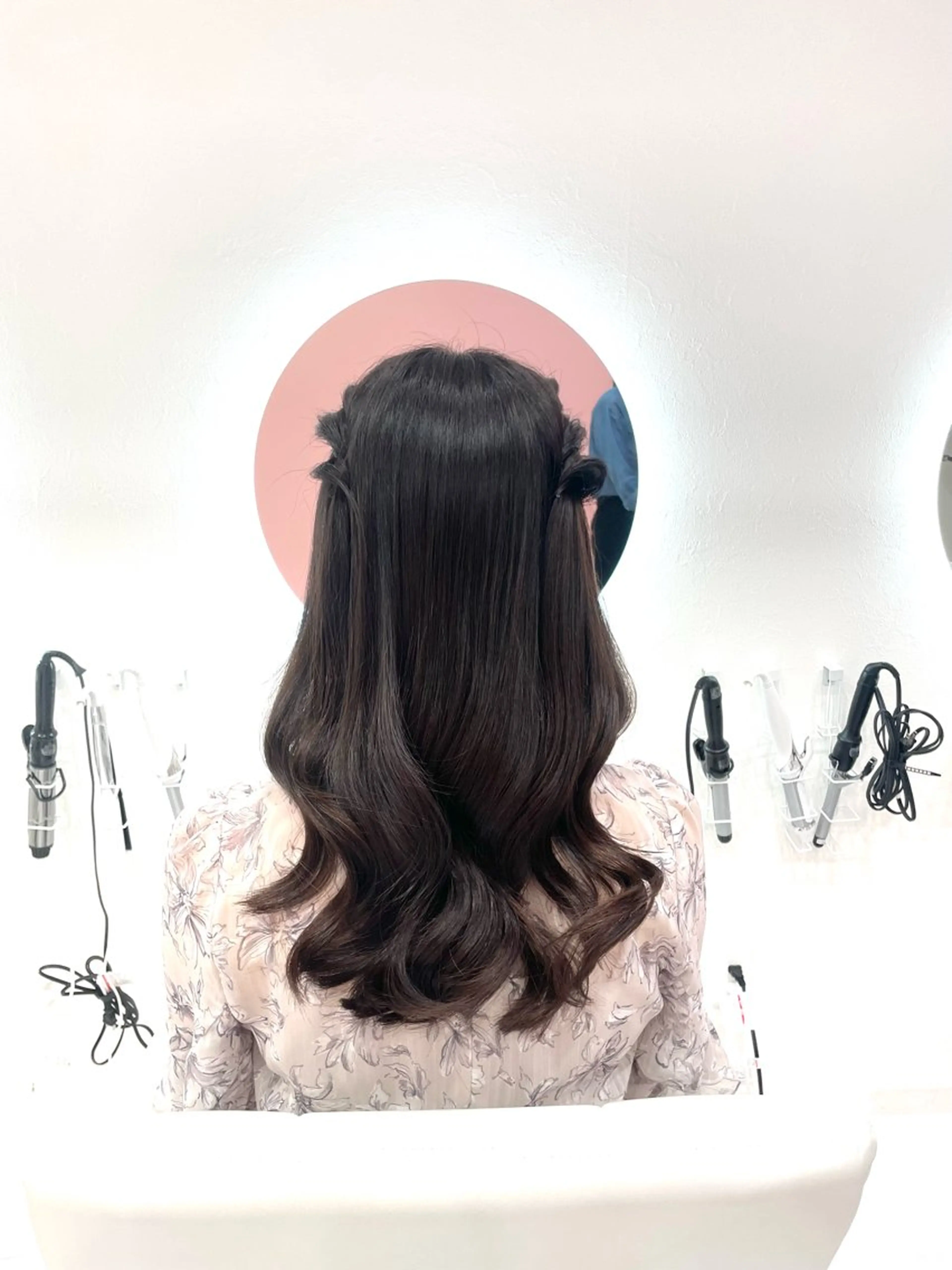 ロング 山口 舞弥のヘアスタイル
