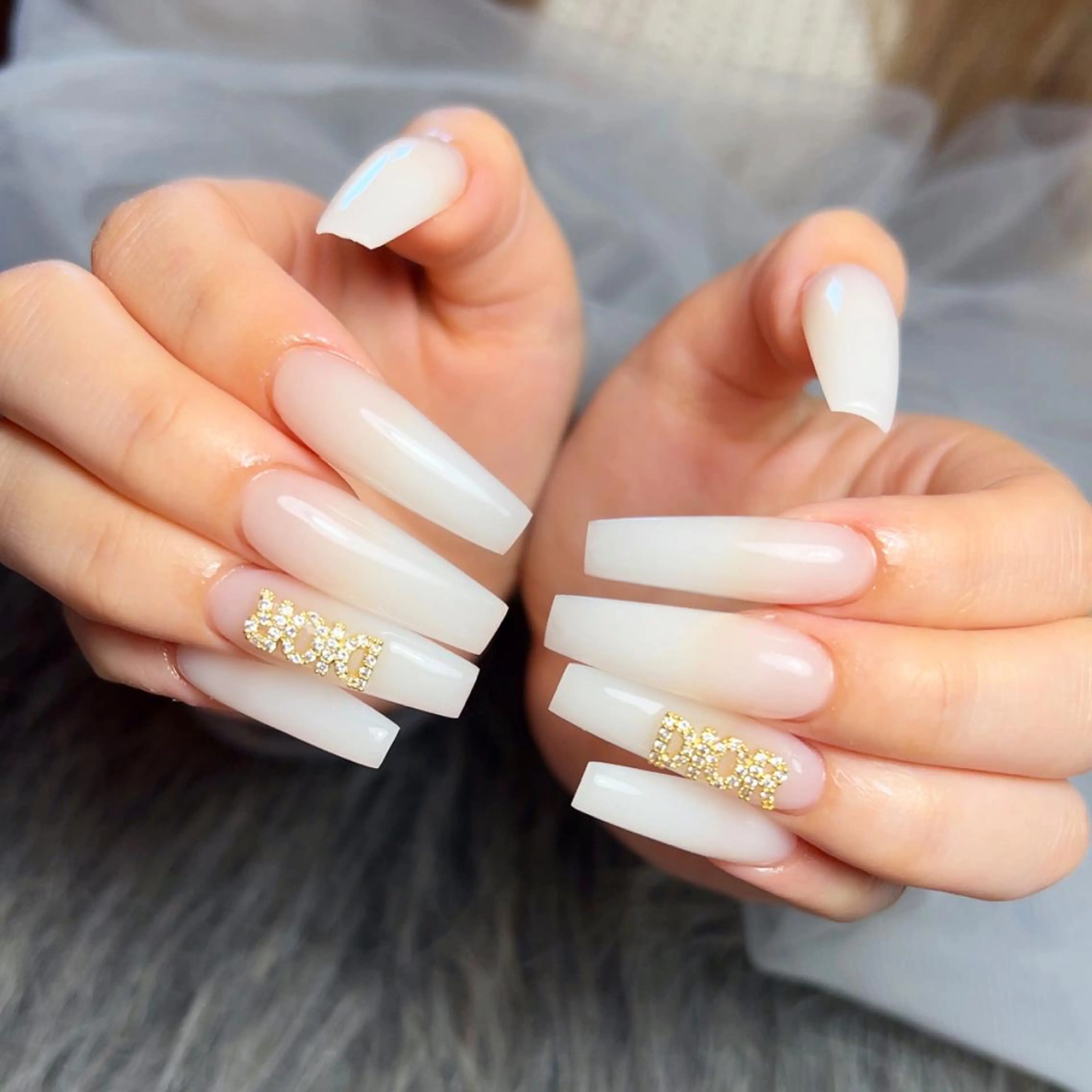 ロング ネイル ハンドネイル nail salon azuのネイルデザイン