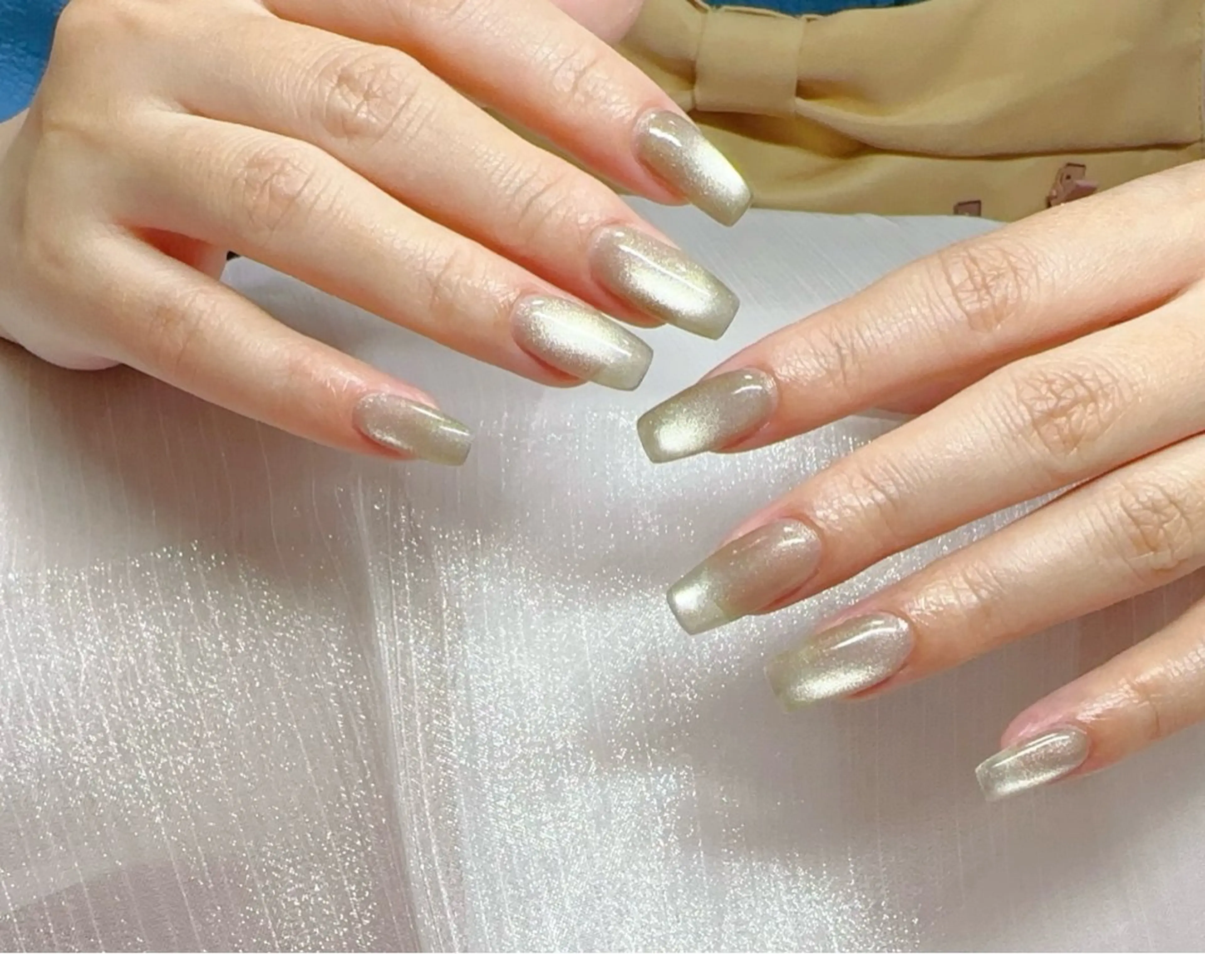 ネイル ハンドネイル ハンドケア Kaka_ パラジェル、長さだしのネイルデザイン