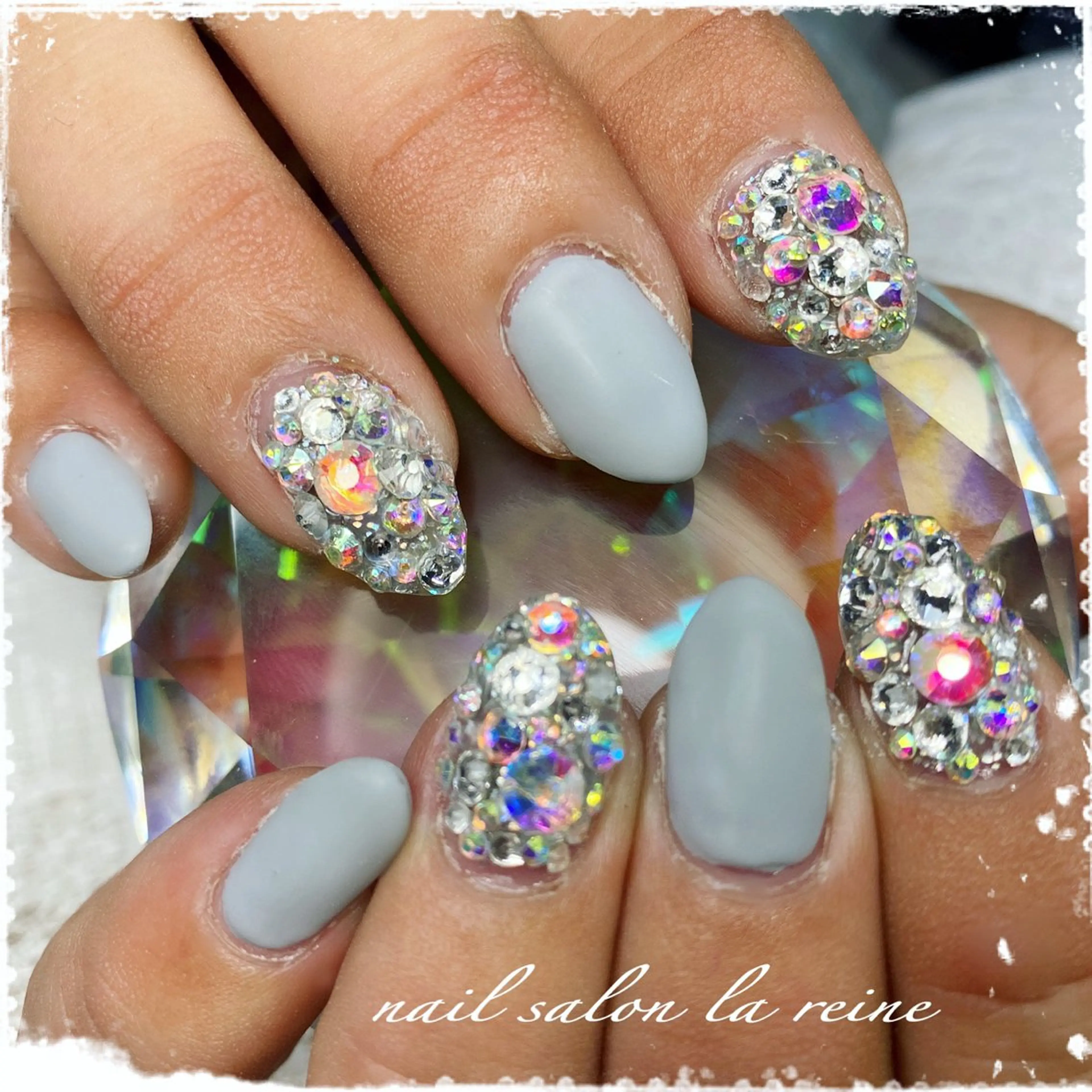 ネイル マットネイル ストーンネイル ハンドネイル nail salon la reineのネイルデザイン