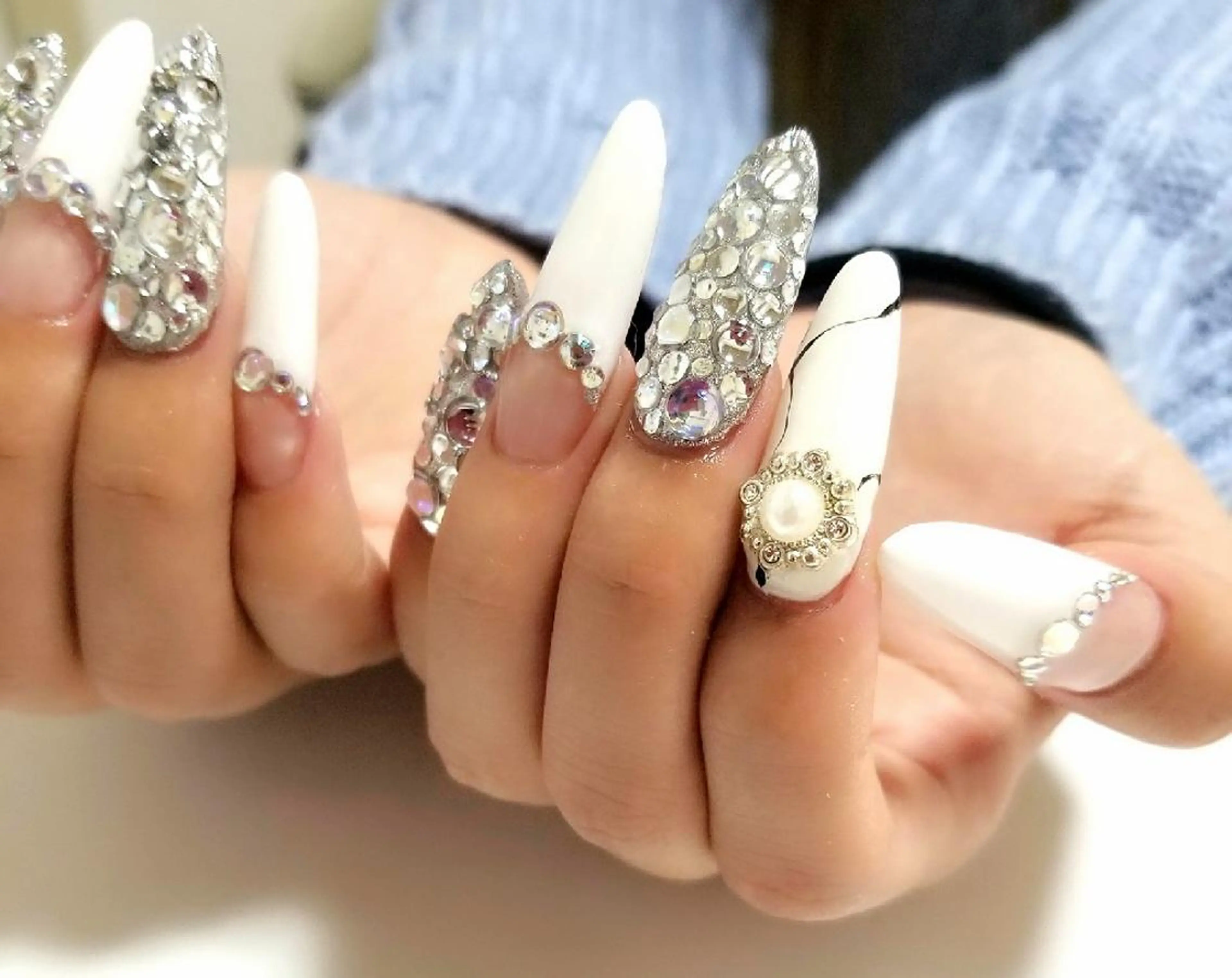 ネイル 成人式 スカルプネイル nail salon ipuniのネイルデザイン