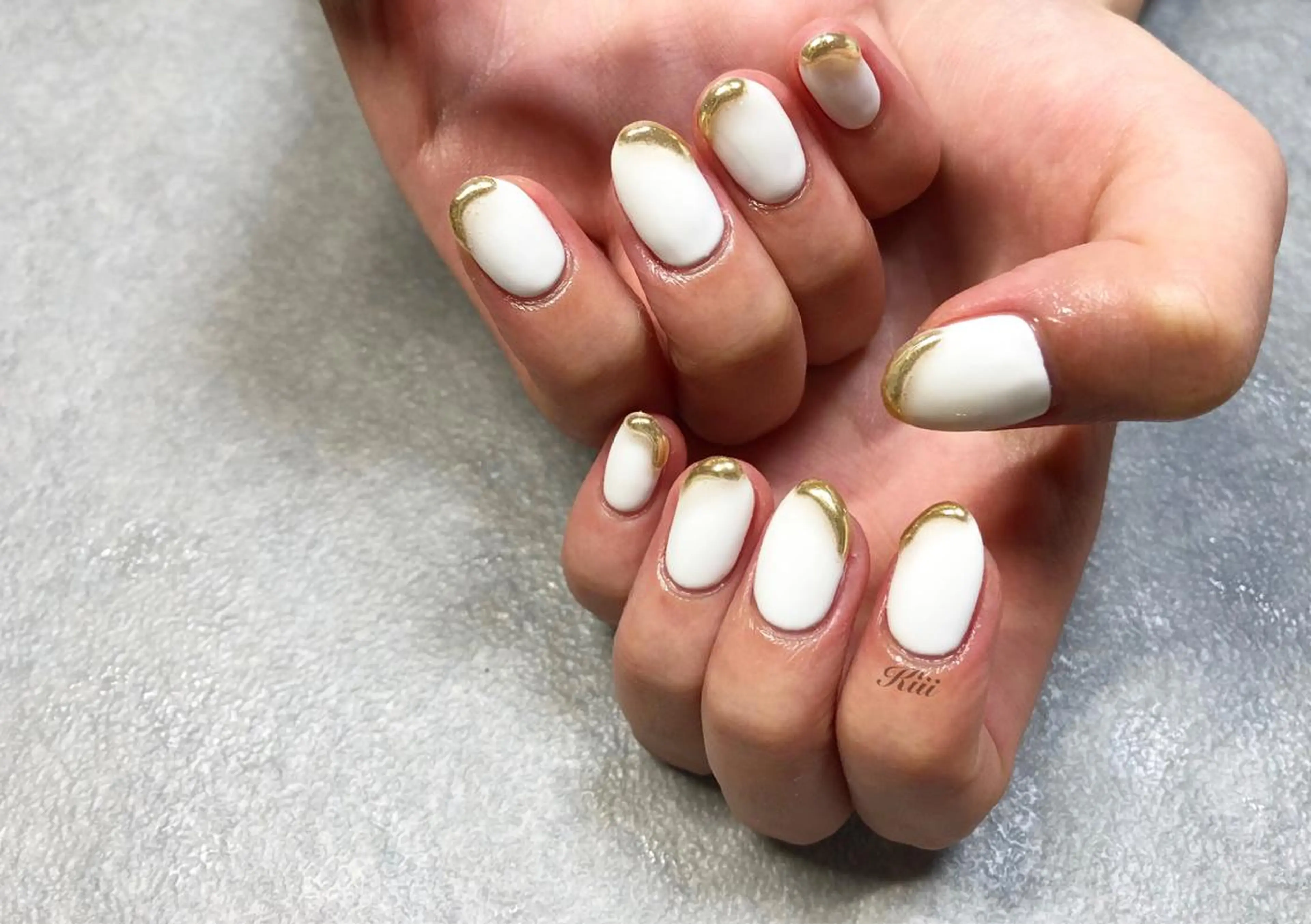 ネイル ぷっくりネイル シンプルネイル ハンドネイル フットネイル kiii.__ ✴︎*のネイルデザイン