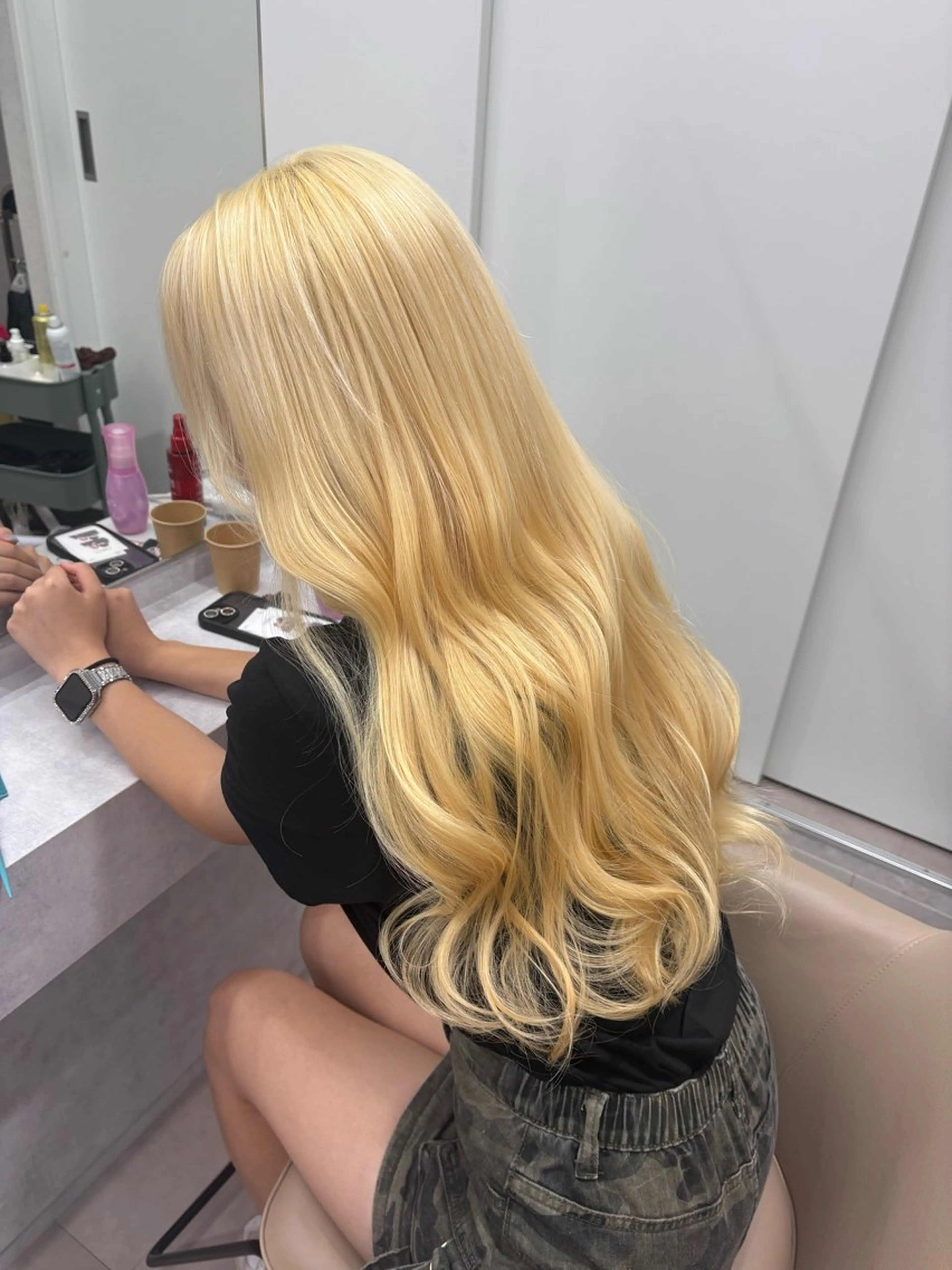 ロング カラー ヘアカラー トリートメント うる艶カラー/ハイト ーン🎀hina🎀のヘアスタイル