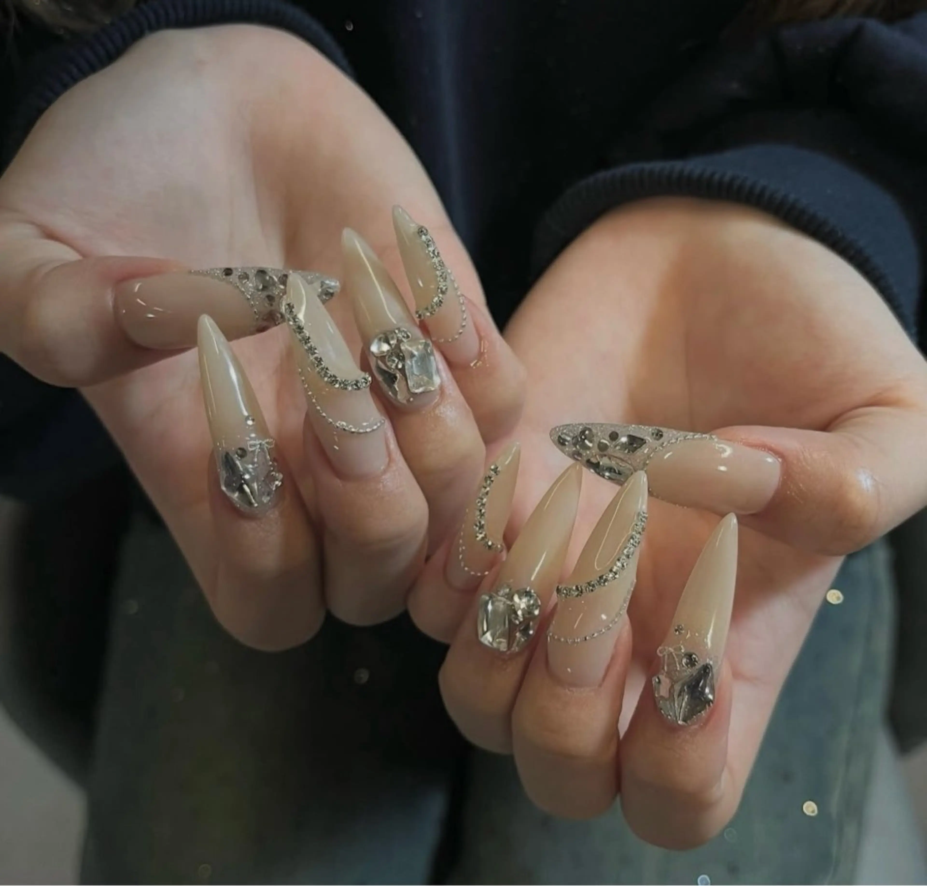 ネイル ハンドネイル BERA NAILSのネイルデザイン