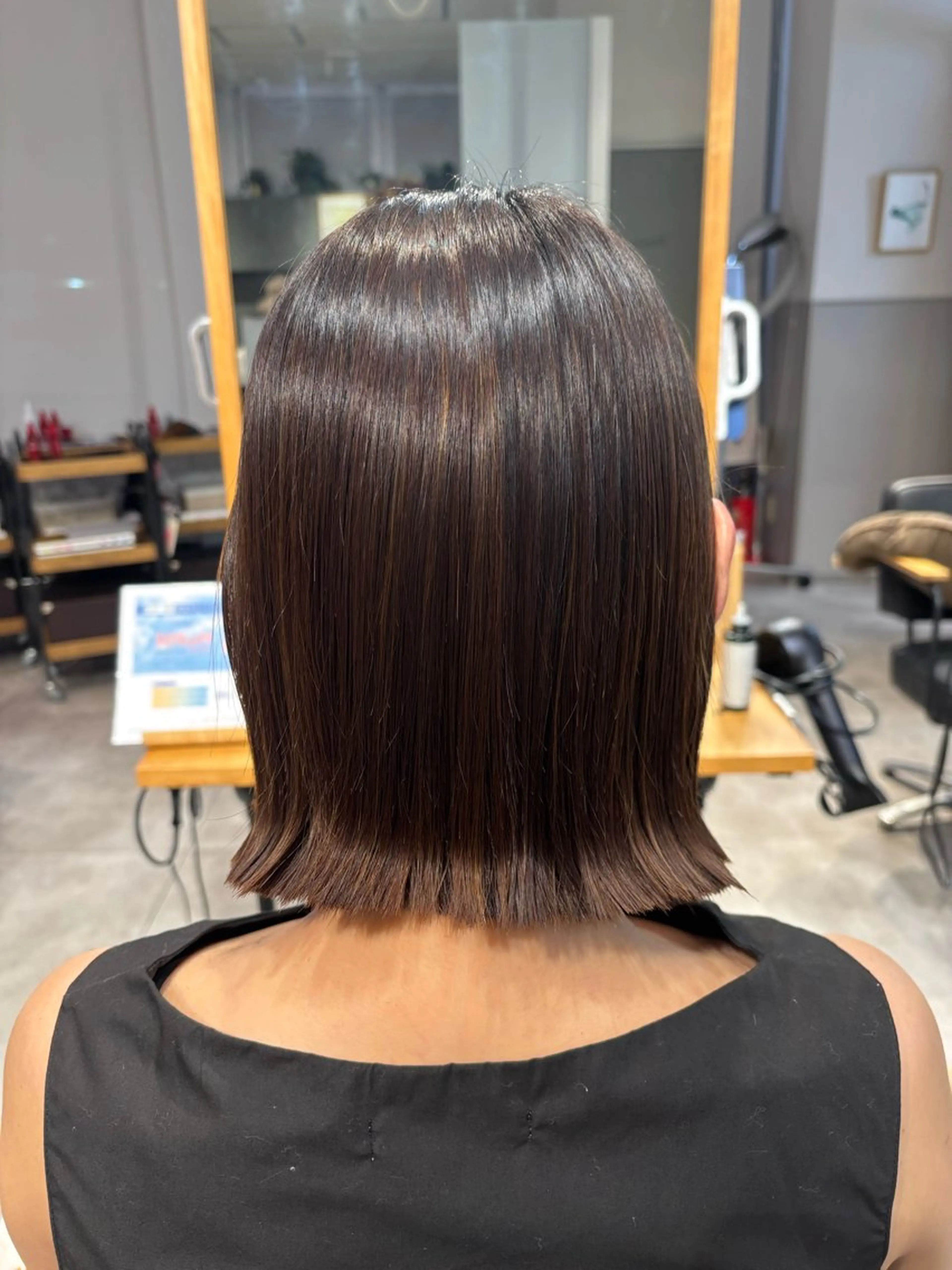 ミディアム ボブ 杉本 瑠菜のヘアスタイル