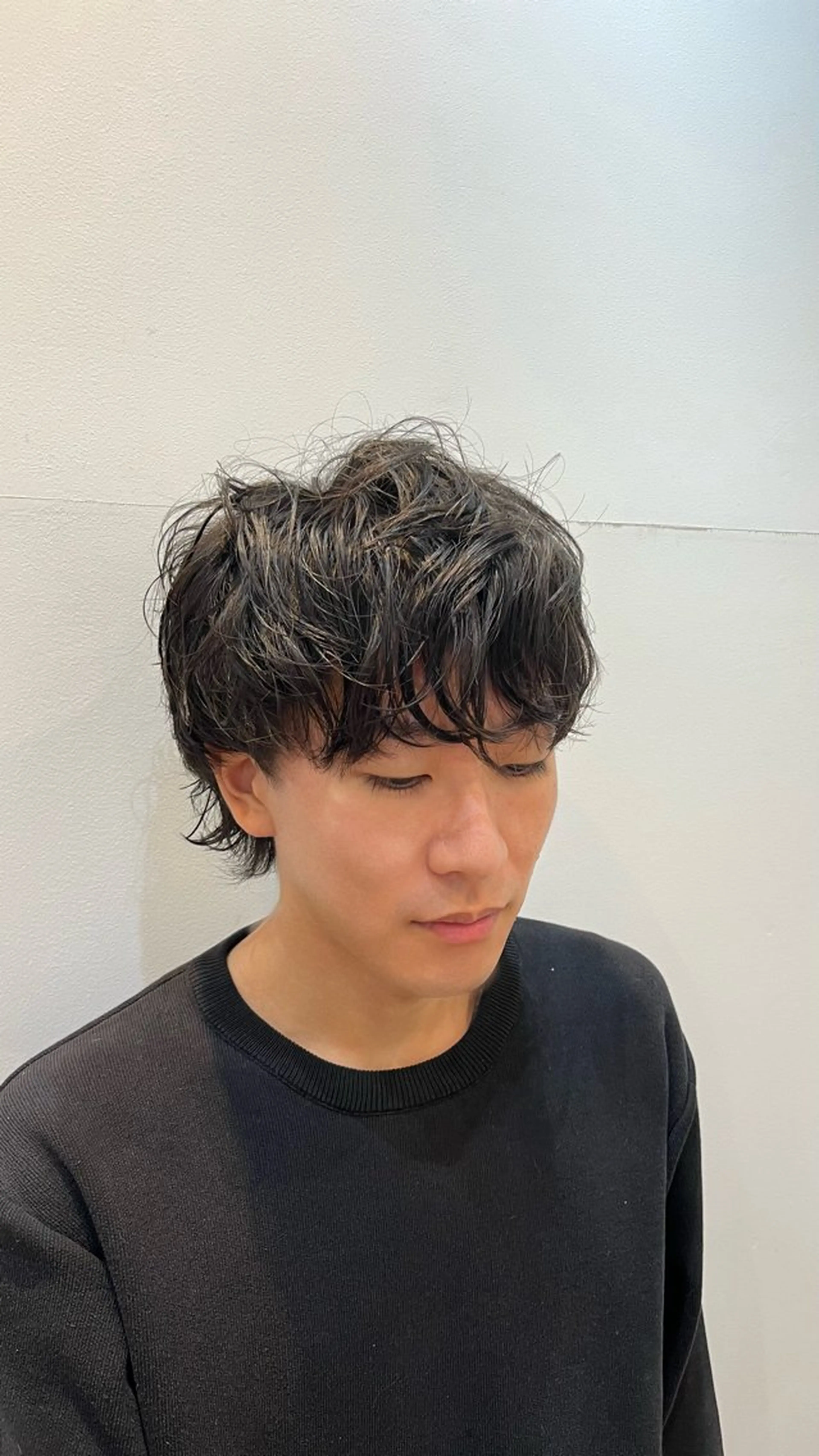 パーマ メンズ 岡野 豪のヘアスタイル