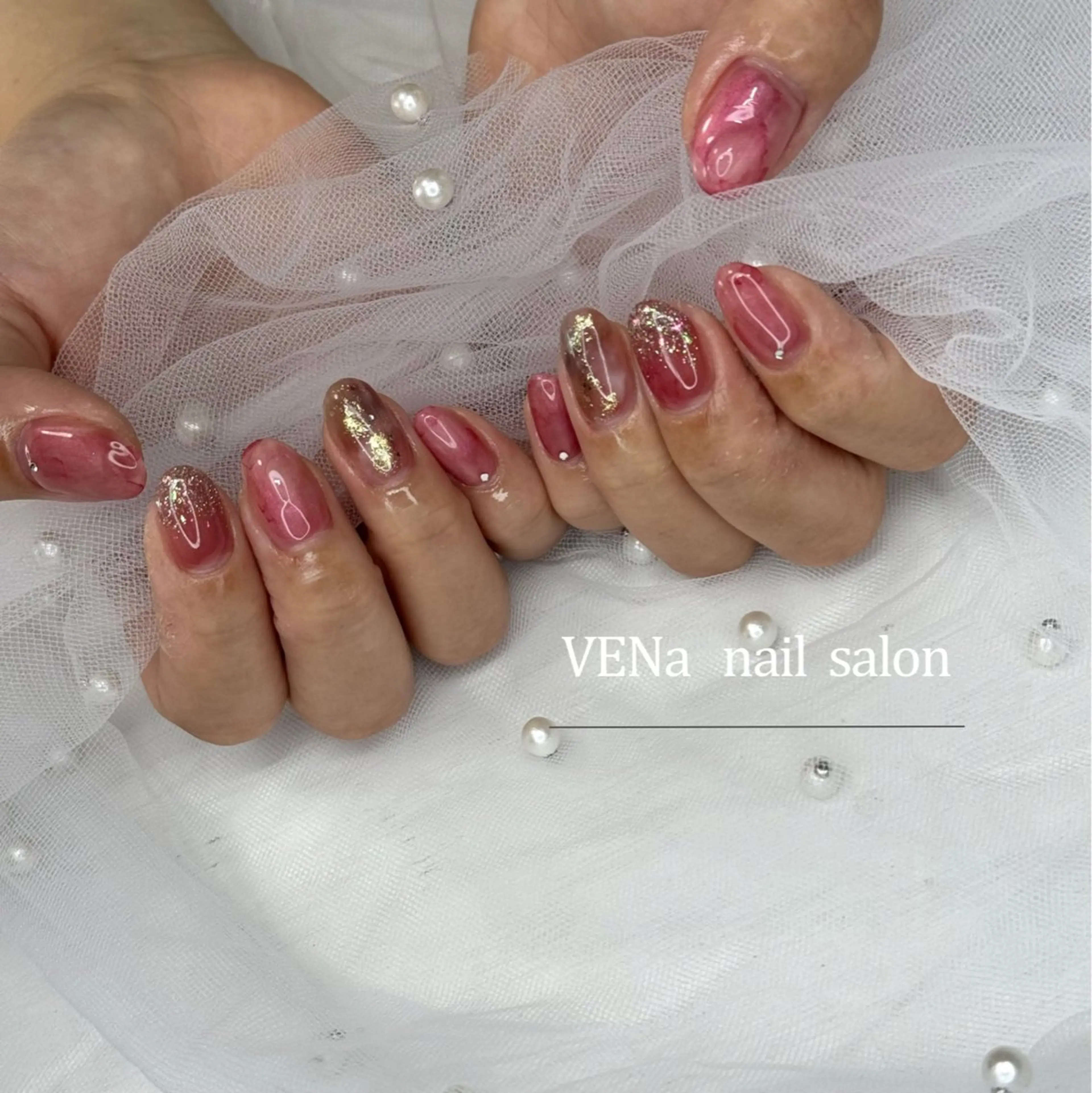 ネイル オーロラネイル フラッシュネイル フットネイル フレンチネイル 氷ネイル・うるうるネイル VENa eye＆ nail salonのマツエク・マツパデザイン