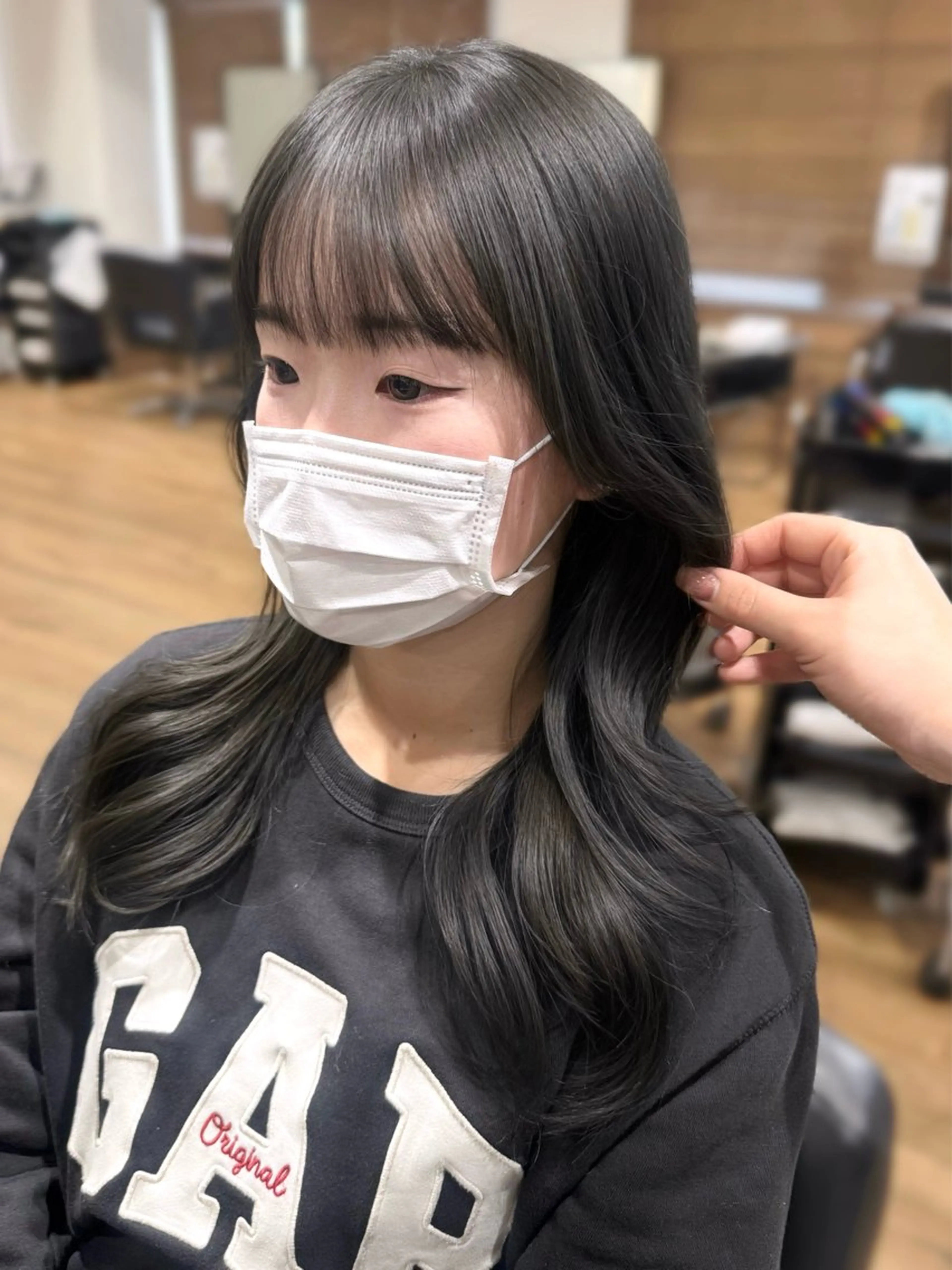 セミロング 石井 陽海のヘアスタイル
