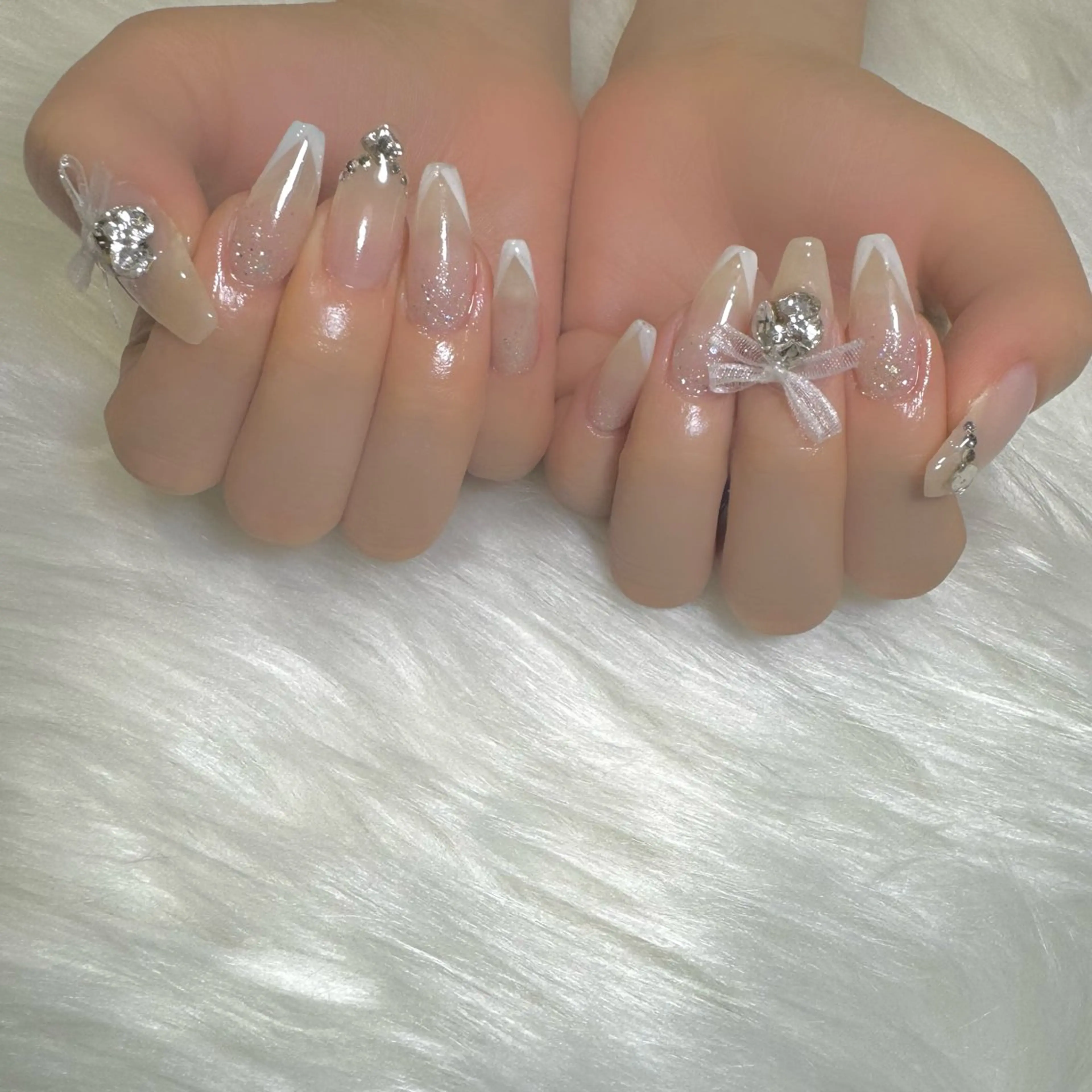 ネイル ハンドネイル Tiara♛ティアラ 山口くるみのネイルデザイン