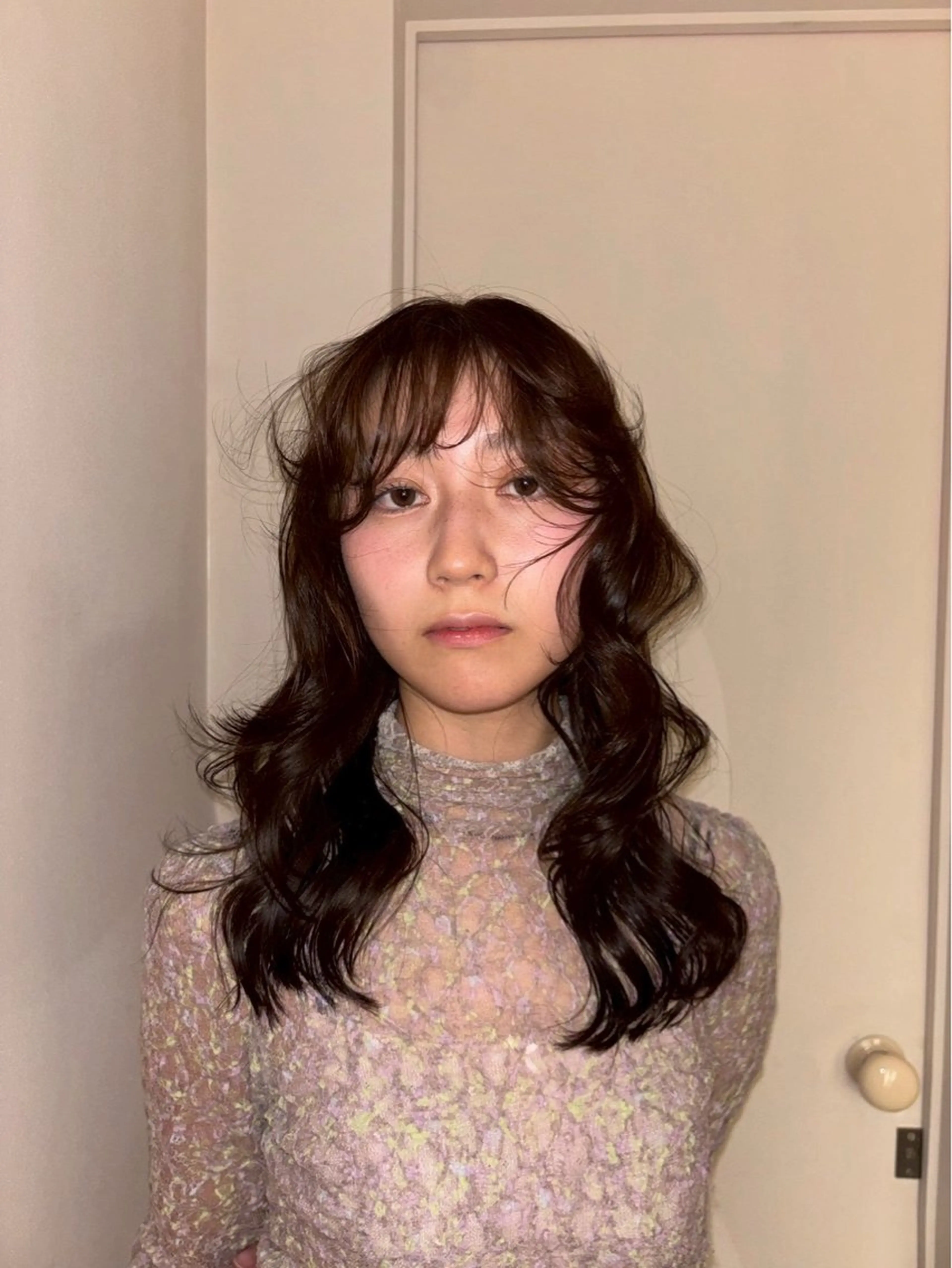 セミロング カラー カシワバラ リコのヘアスタイル